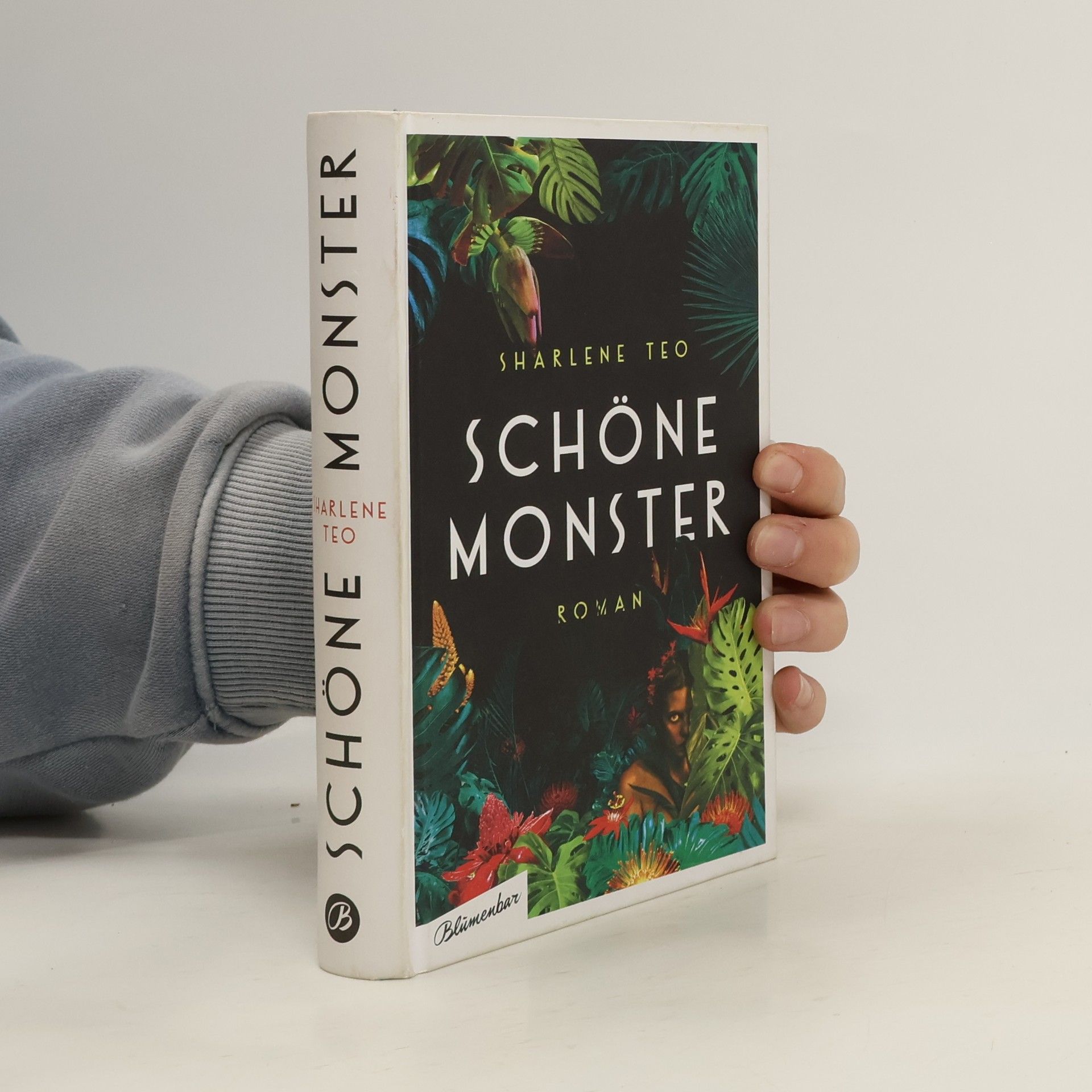 SHARLENE. TEO Schöne Monster