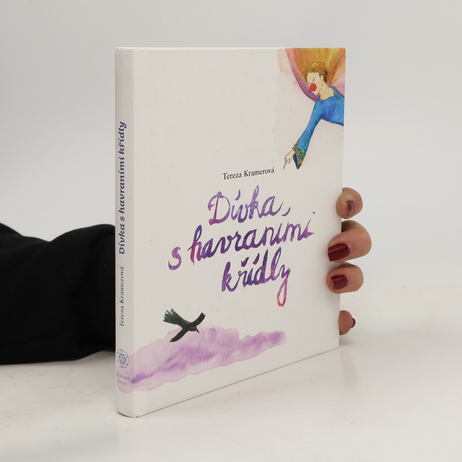 Dívka s havraními křídly