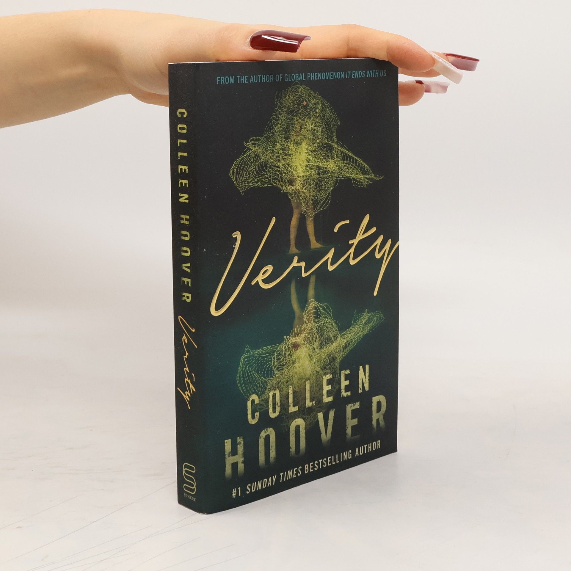 Colleen Hoover Verity
