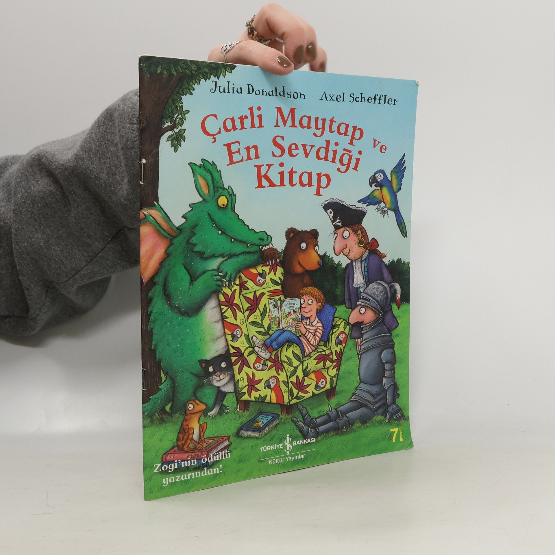 Julia Donaldson Carli Maytap ve En Sevdigi Kitap