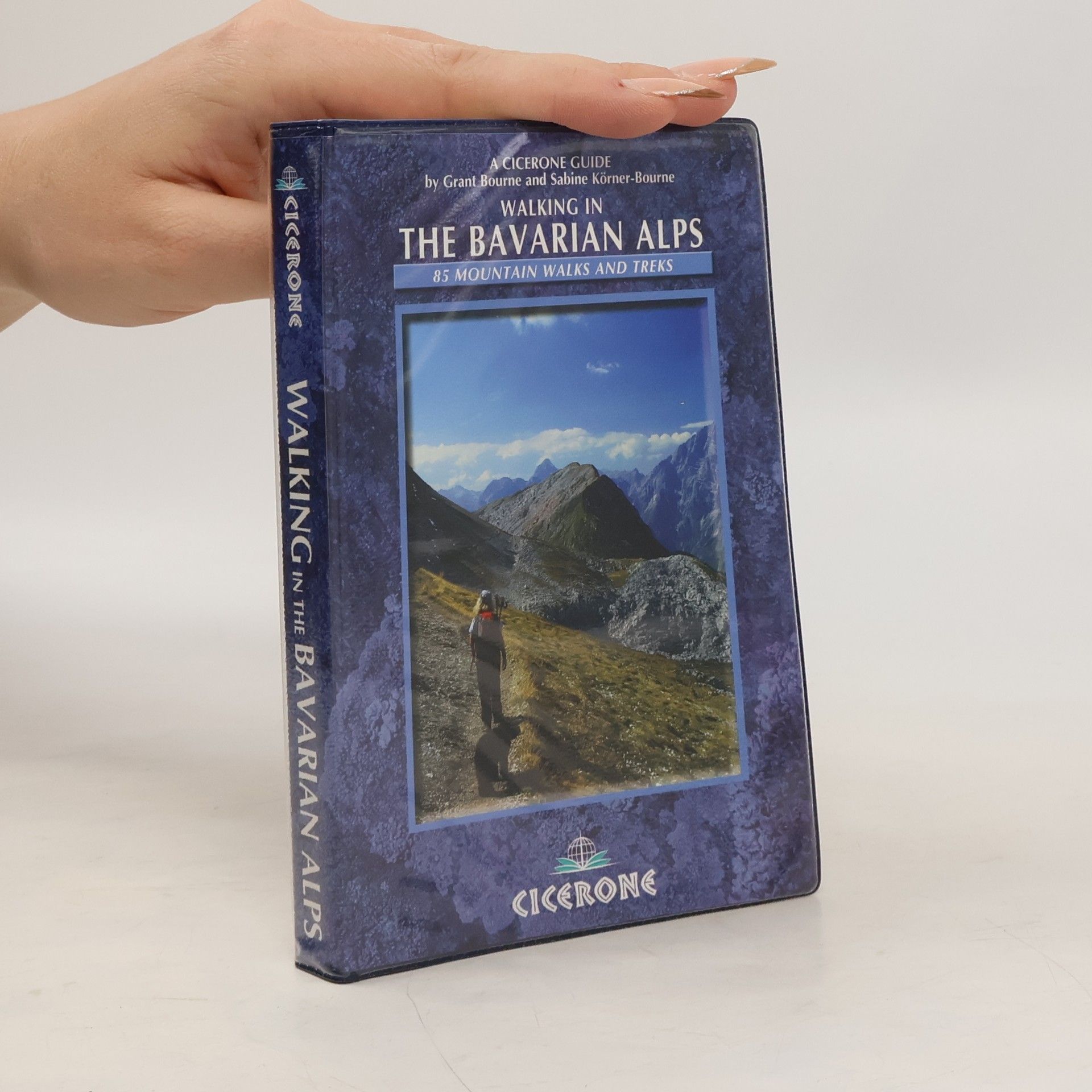 Collectif d'auteurs Walking in the Bavarian Alps