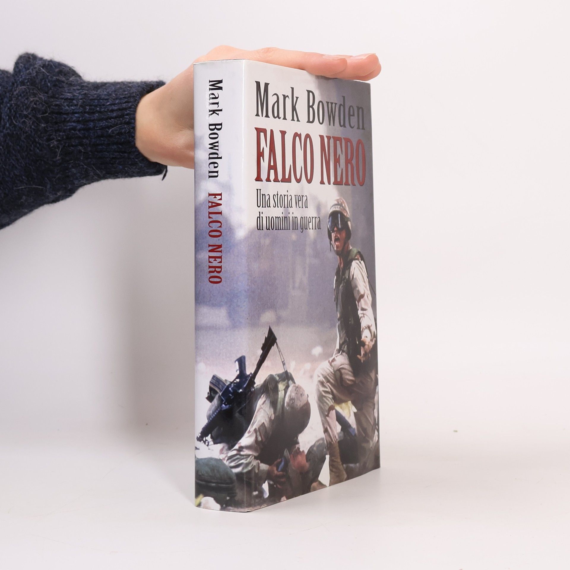 Mark Bowden Falco nero
