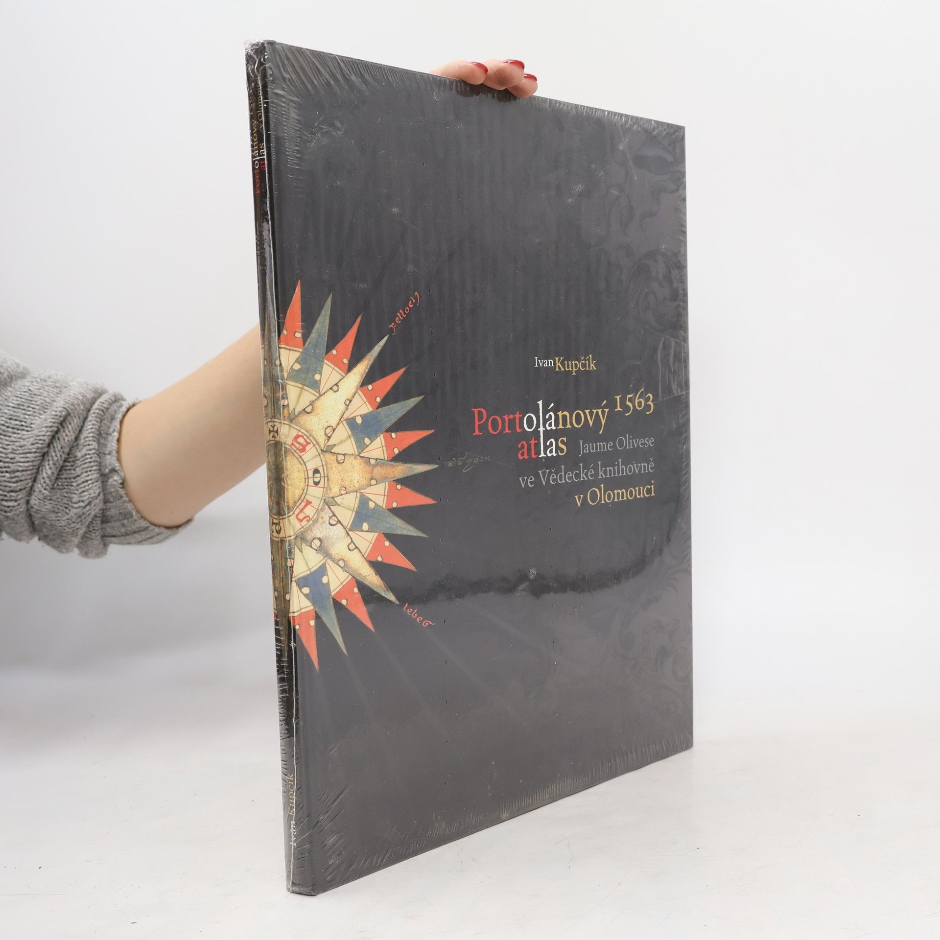 Ivan Kupčík Portálový atlas Juame Olivese (1563) ve Vědecké knihovně v Olomouci