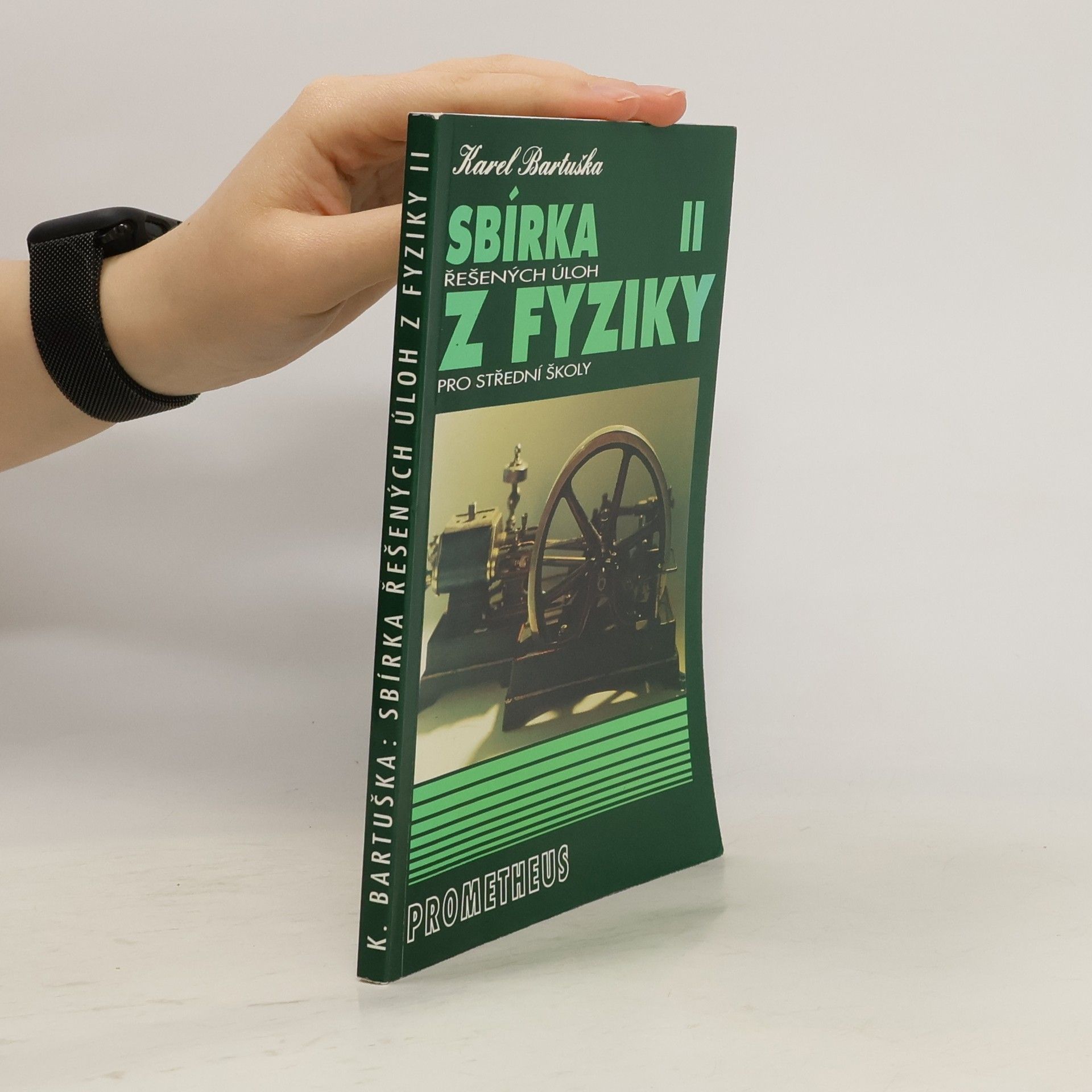 Sbírka řešených úloh z fyziky pro střední školy. II, Molekulová fyzika a termika Molekulová fyzika a termik