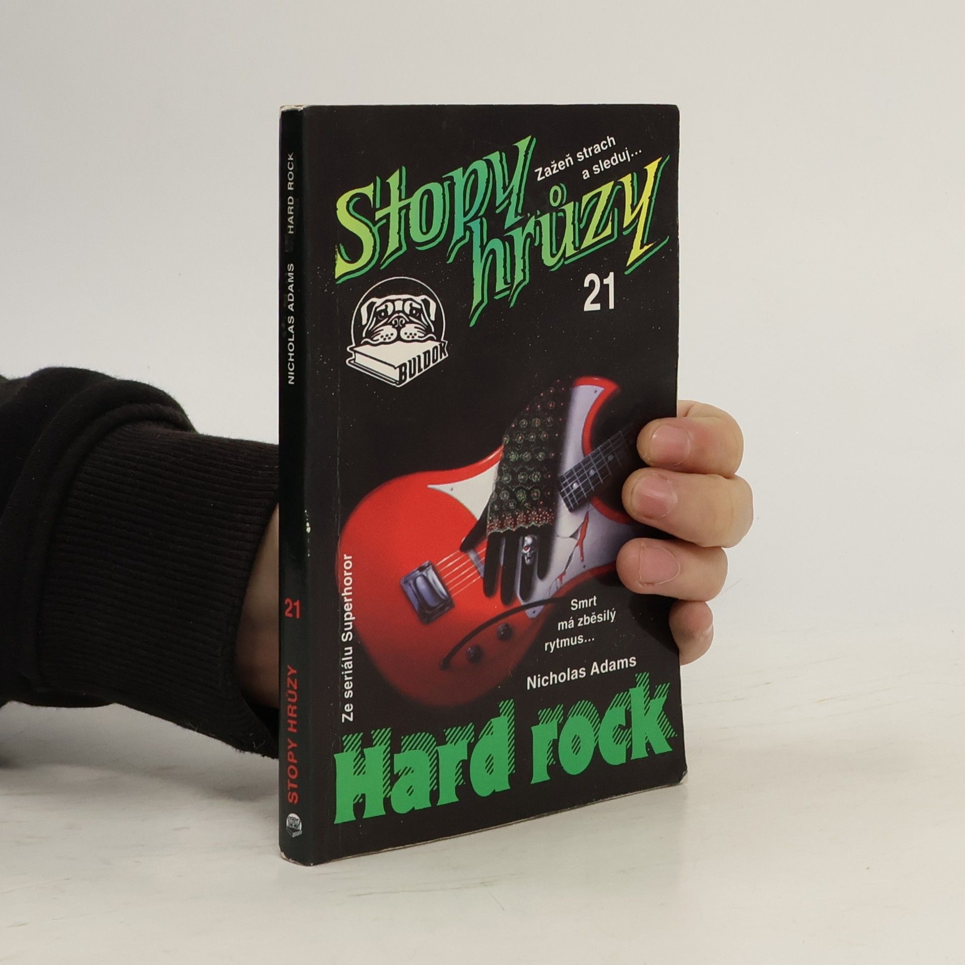 James D. MacDonald Hard rock. Stopy hrůzy 21