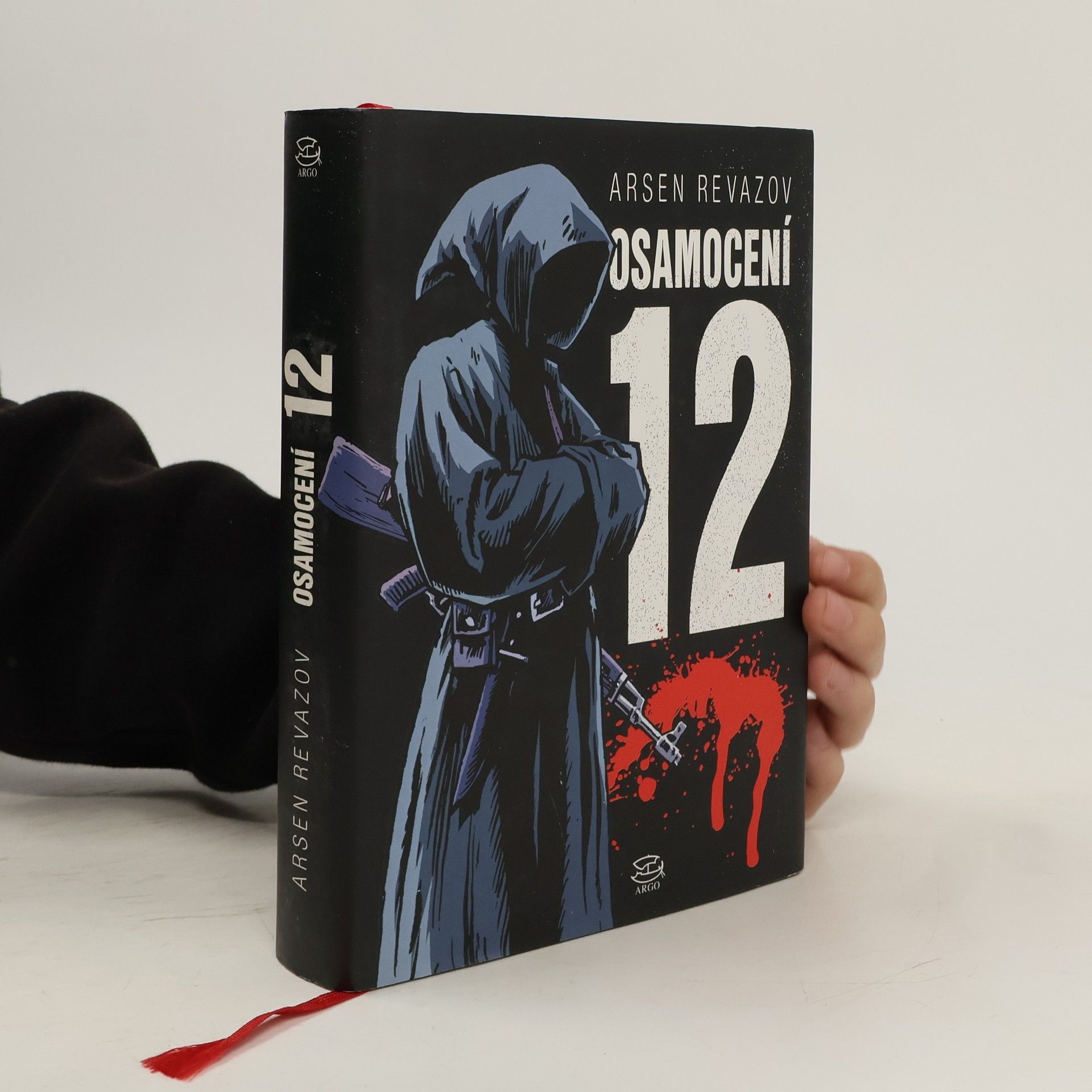 Arsen Revazov Osamocení 12