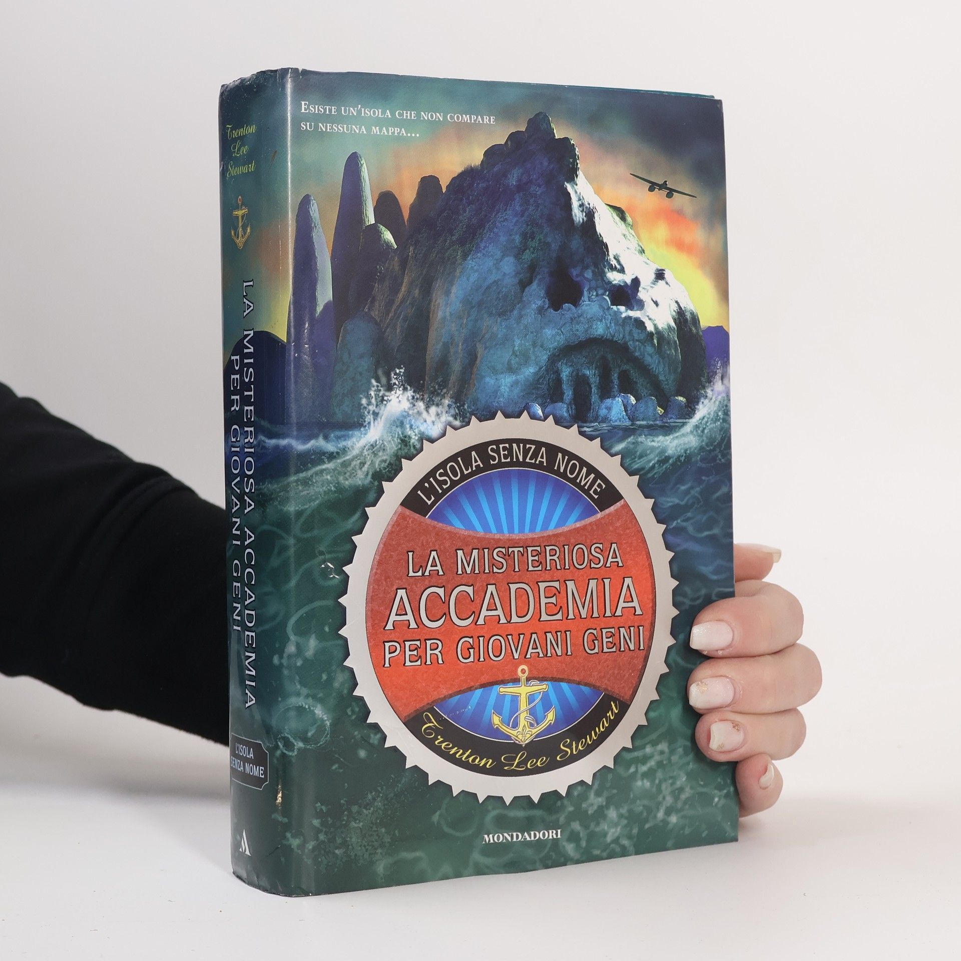 Trenton Lee Stewart L'isola senza nome. La misteriosa accademia per i giovani geni