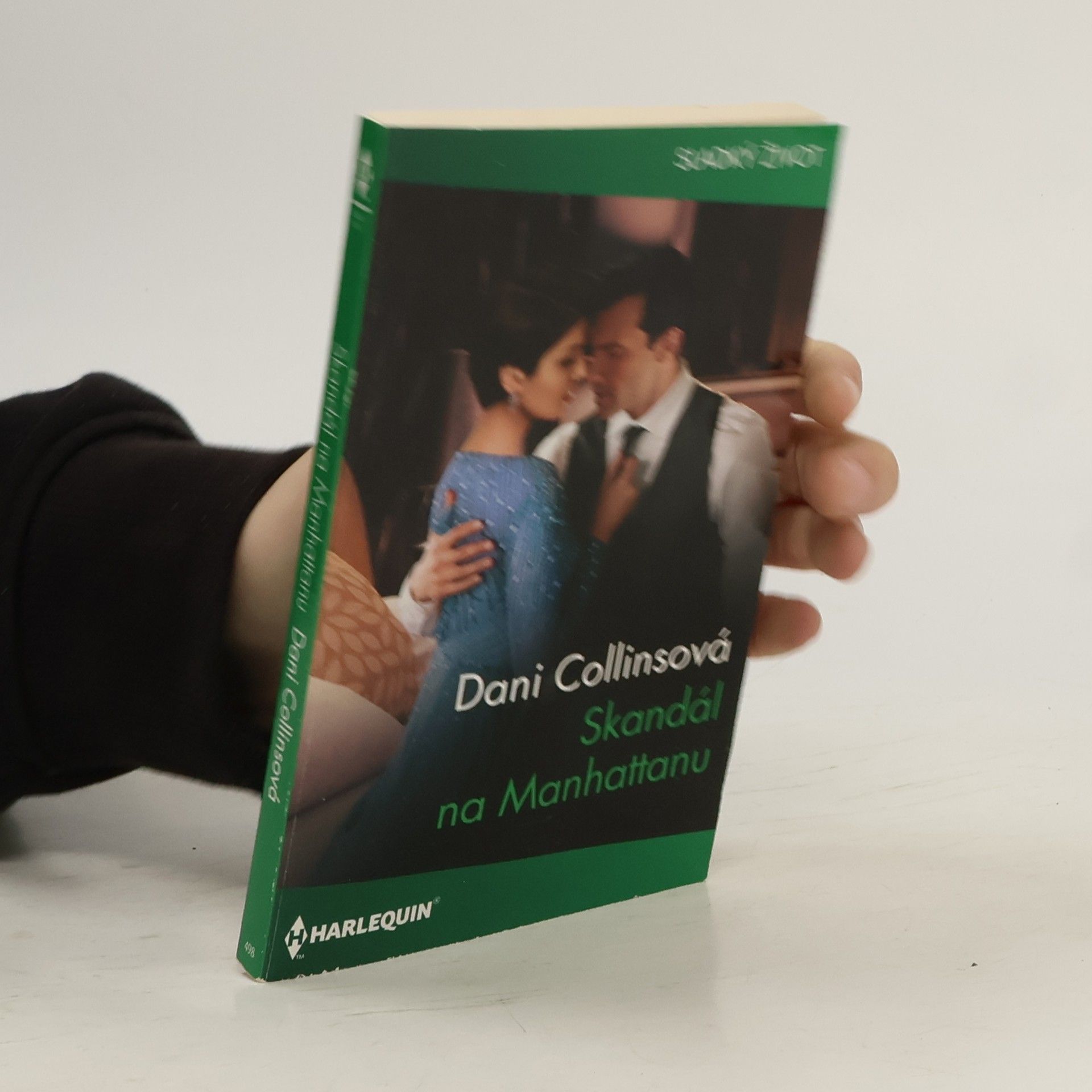 Dani Collins Skandál na Manhattanu