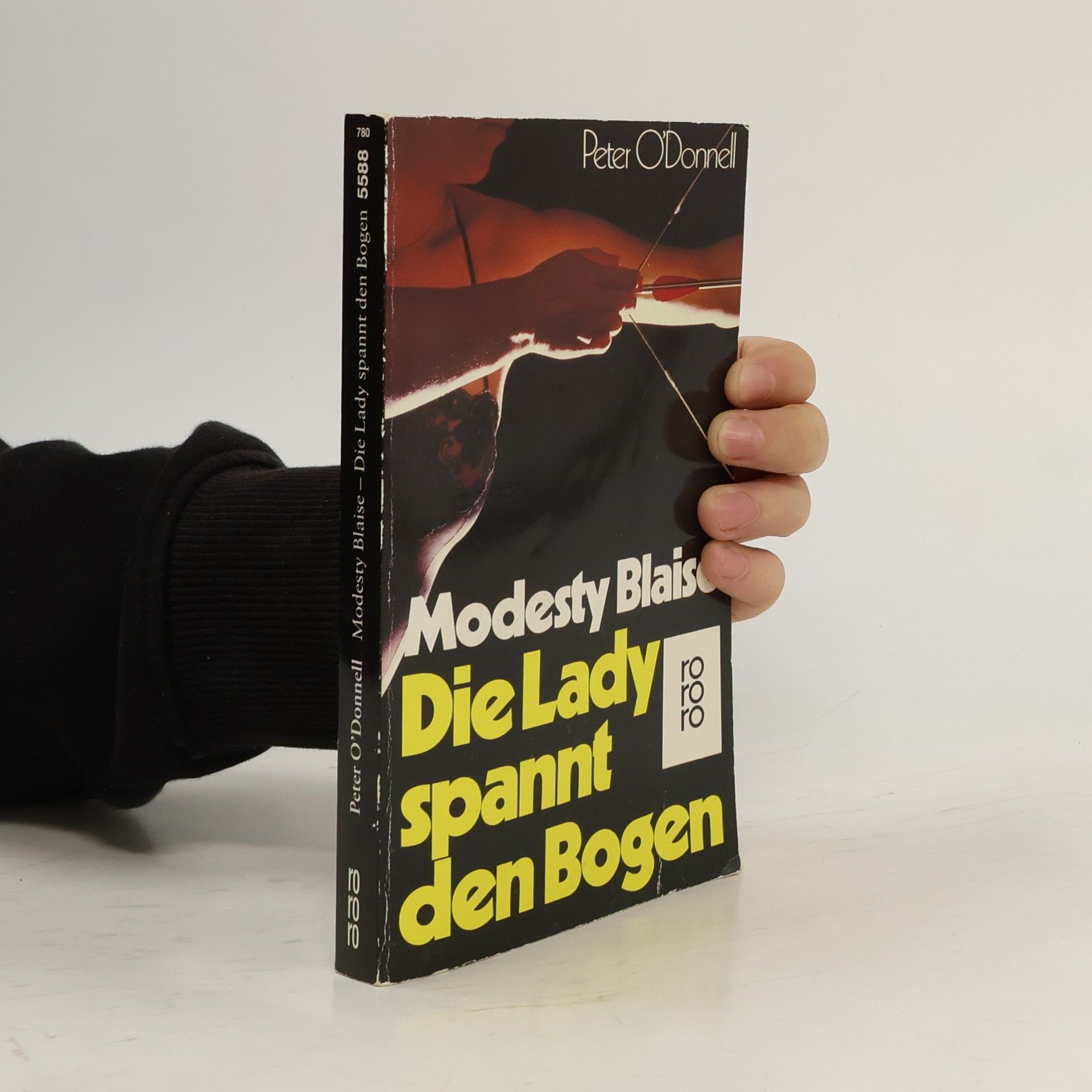 Peter O. Donnell Modesty Blaise, die Lady spannt den Bogen