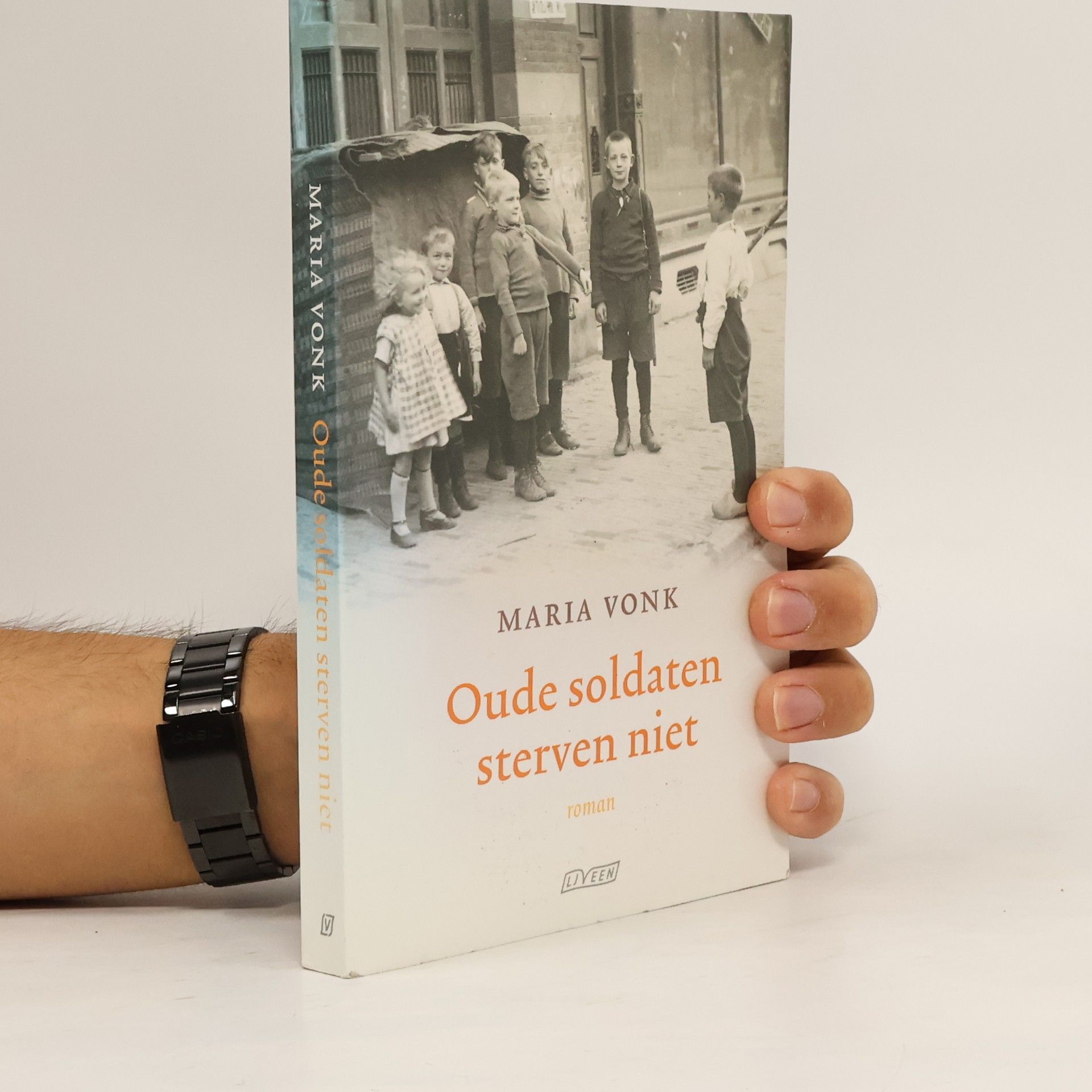 Maria Vonk Oude soldaten sterven niet
