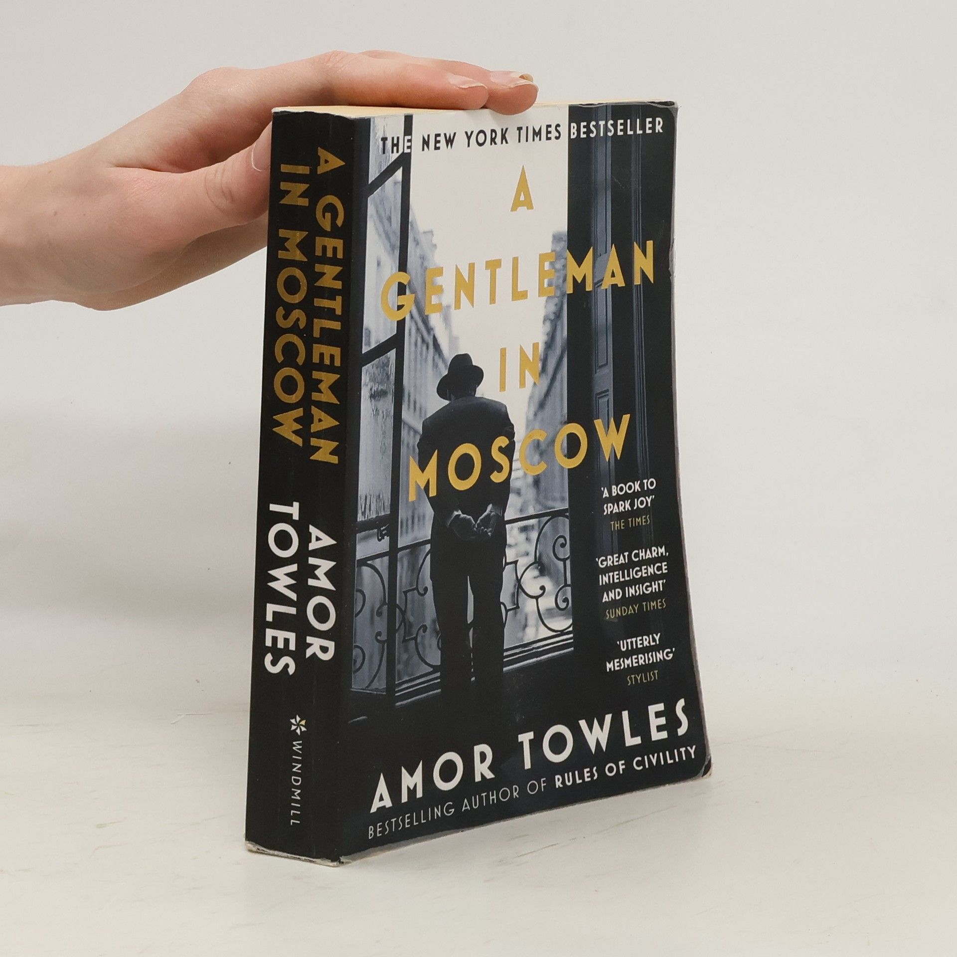 Amor Towles A gentleman in Moscow