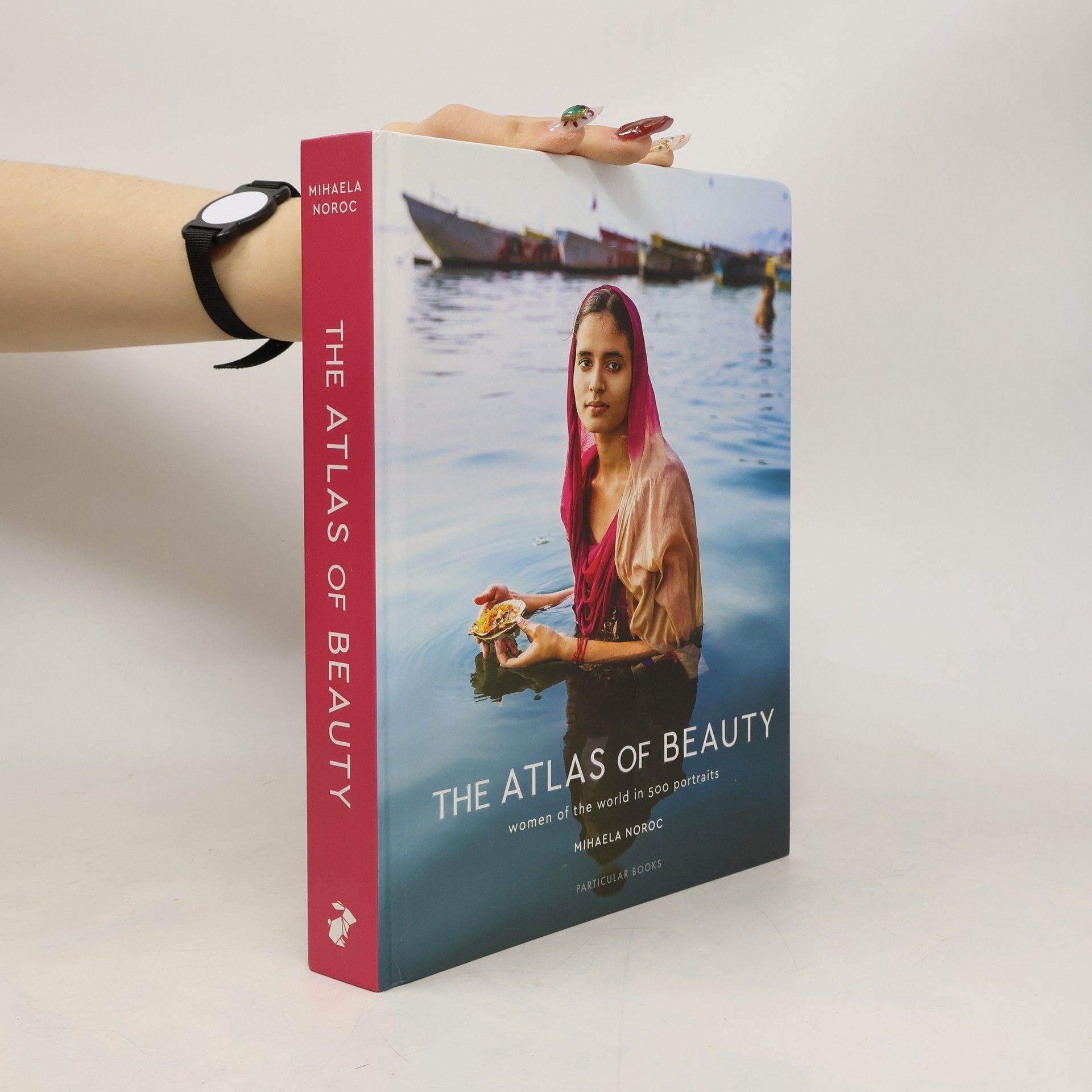 Mihaela Noroc The Atlas of Beauty