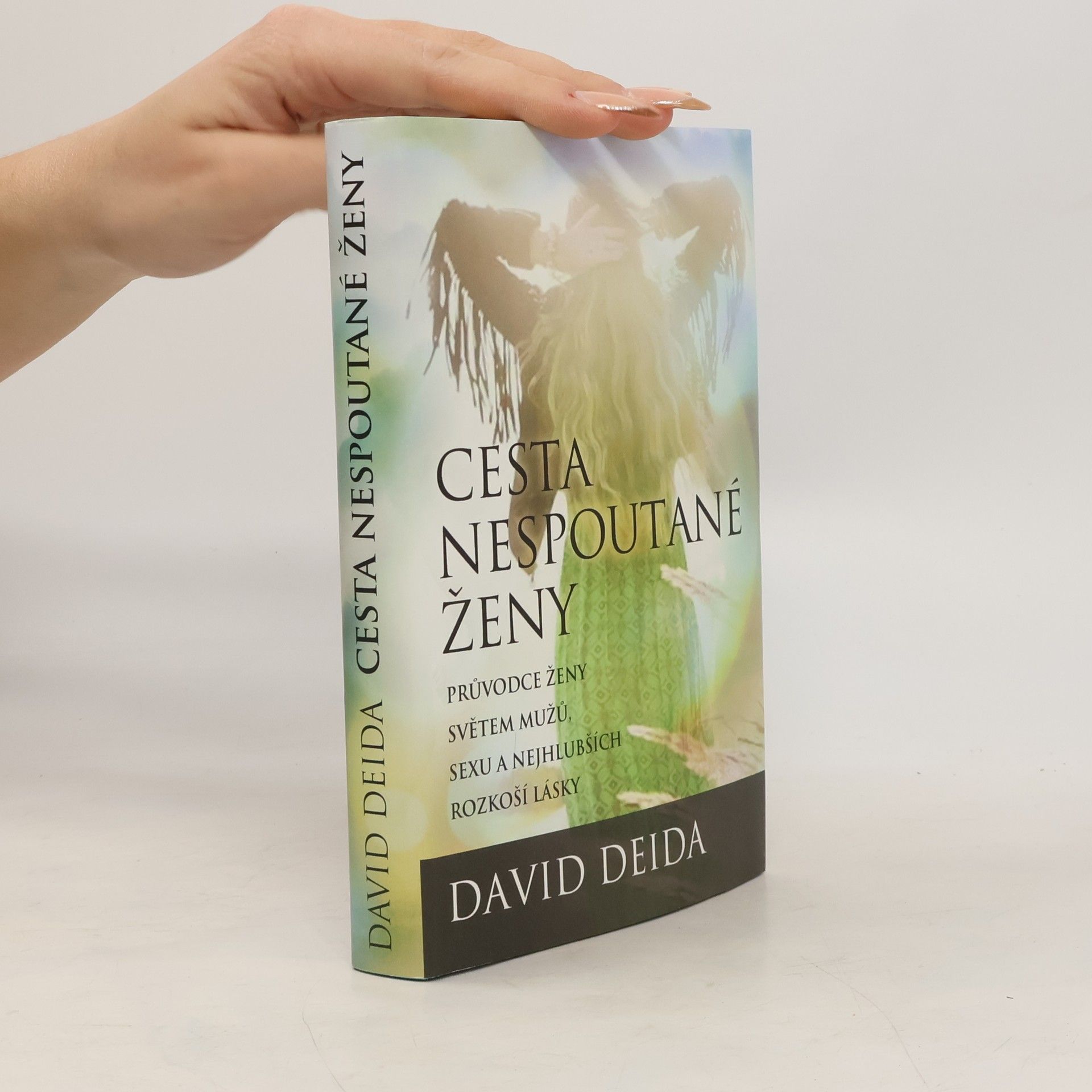 Cesta nespoutané ženy