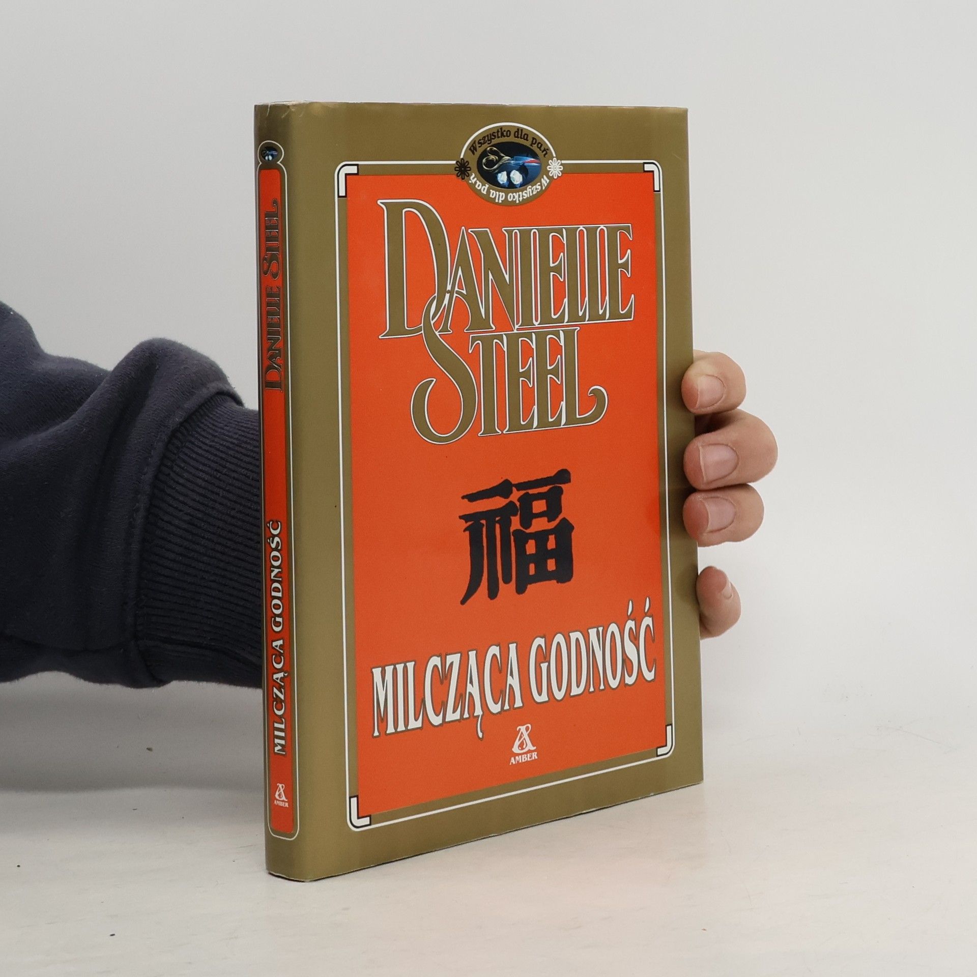 Danielle Steel Milcząca godność