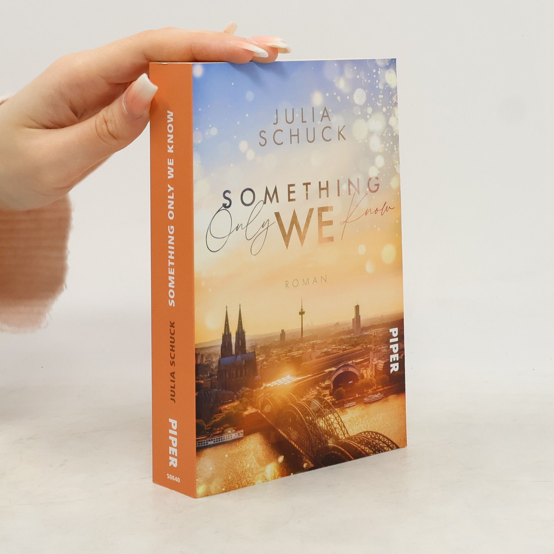 Julia Schuck Something only we know