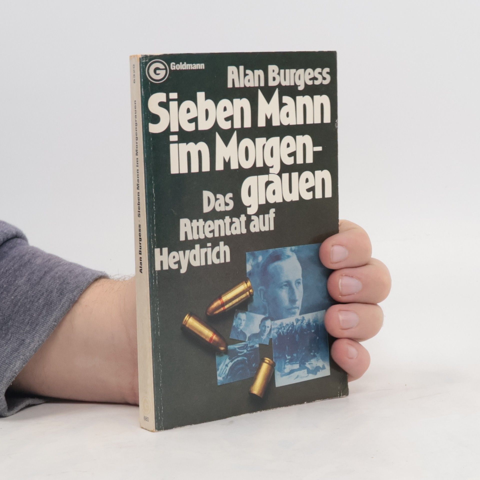 Alan Burgess Sieben Mann im Morgengrauen