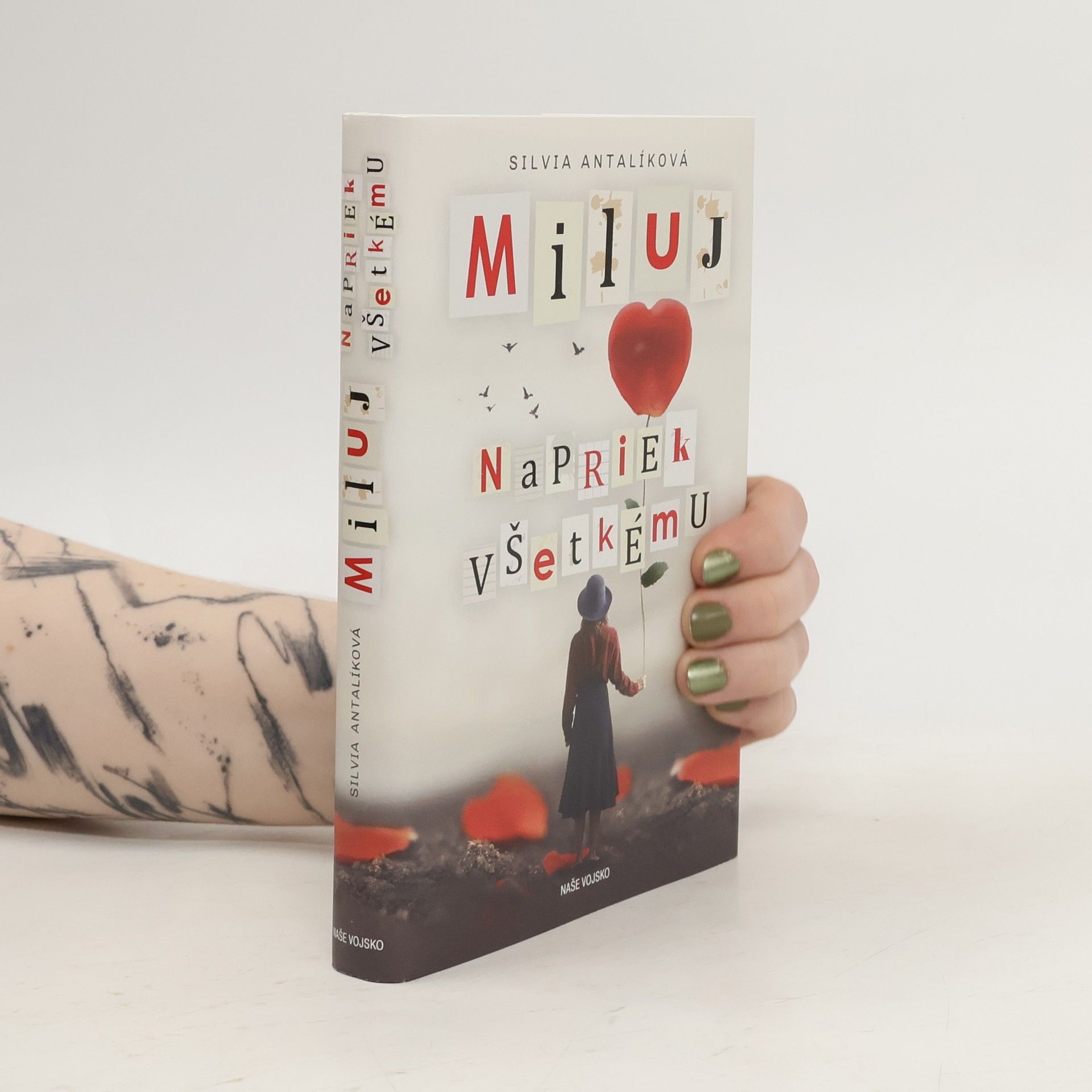 Silvia Antalíková Miluj napriek všetkému