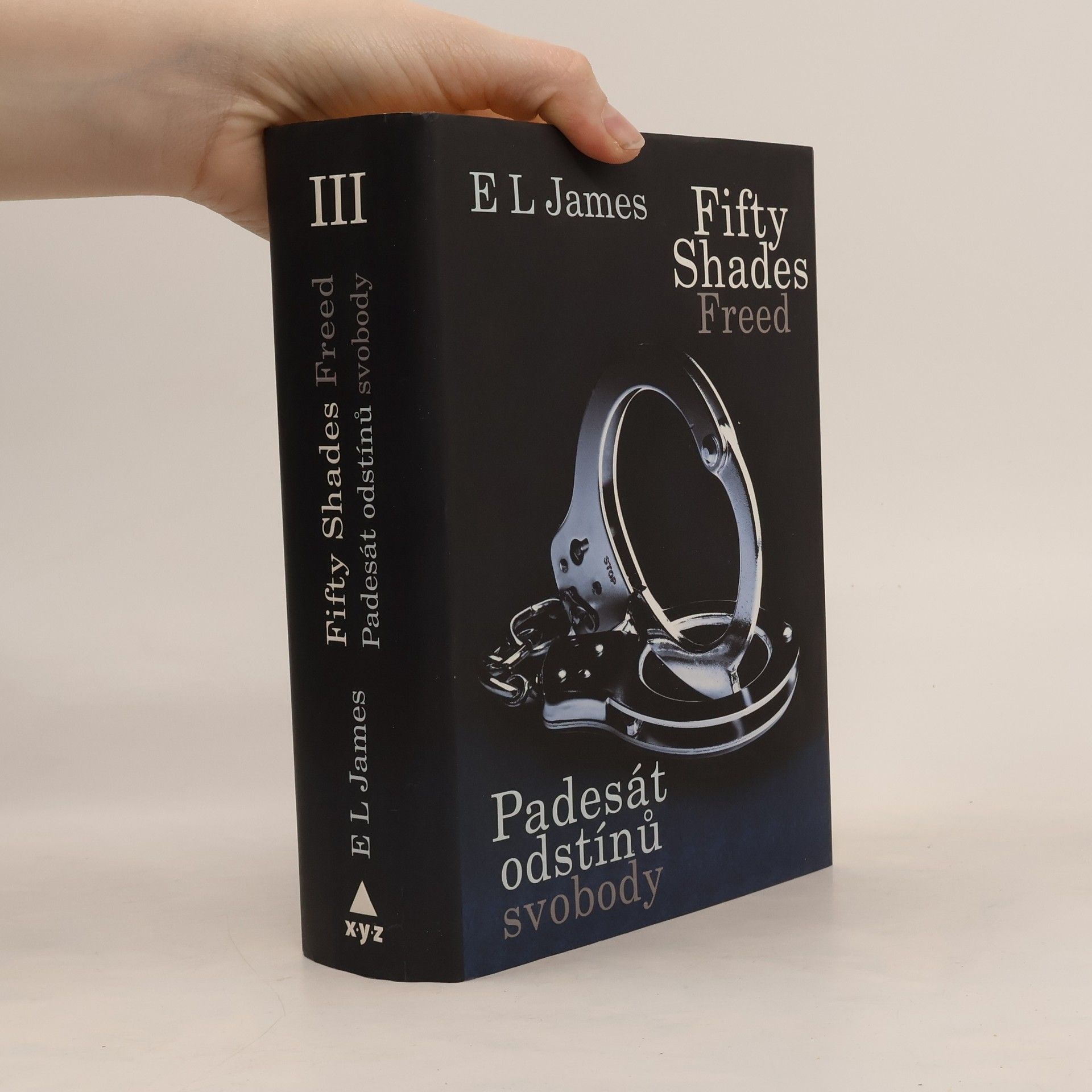 E L James Padesát odstínů svobody
