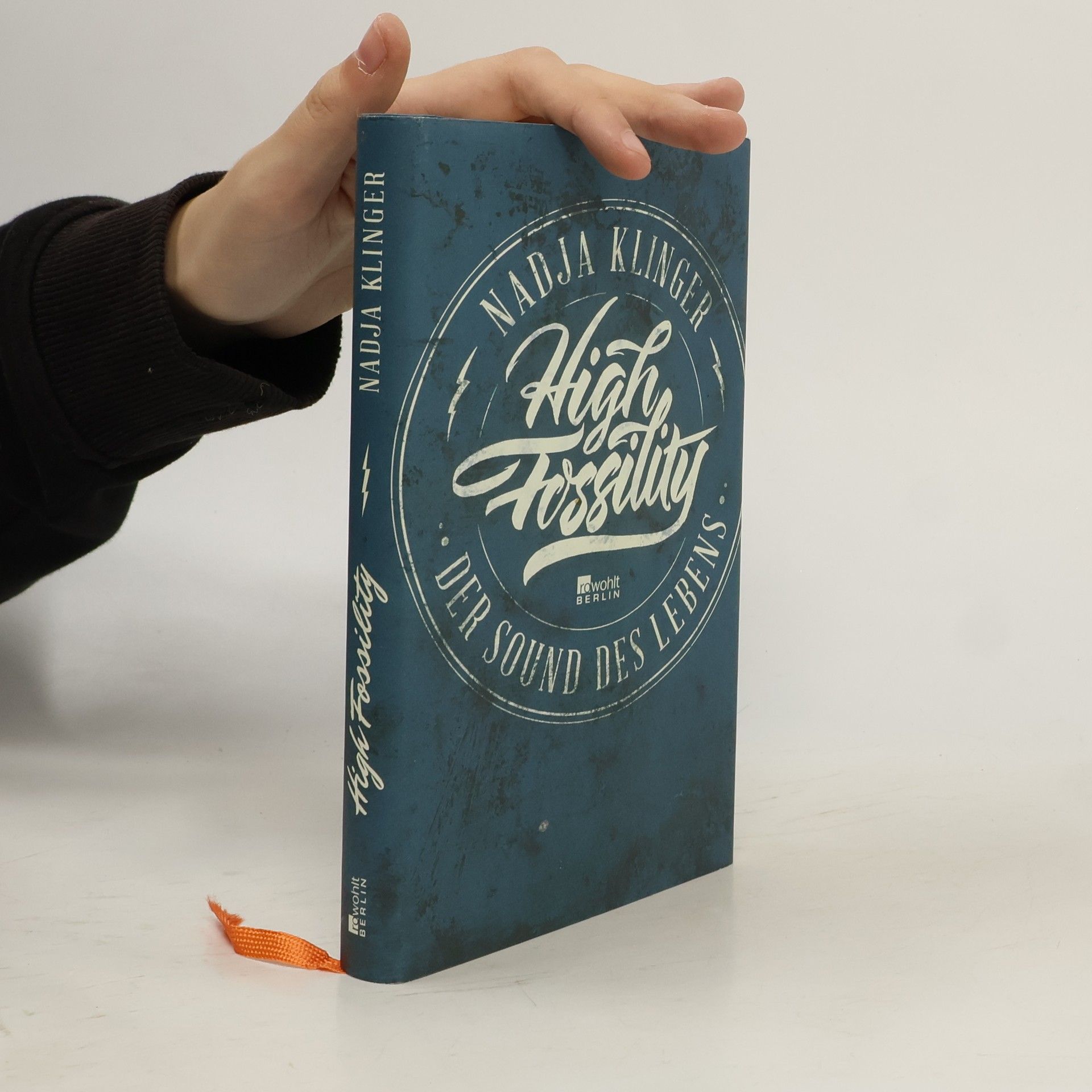 Nadja Klinger High Fossility