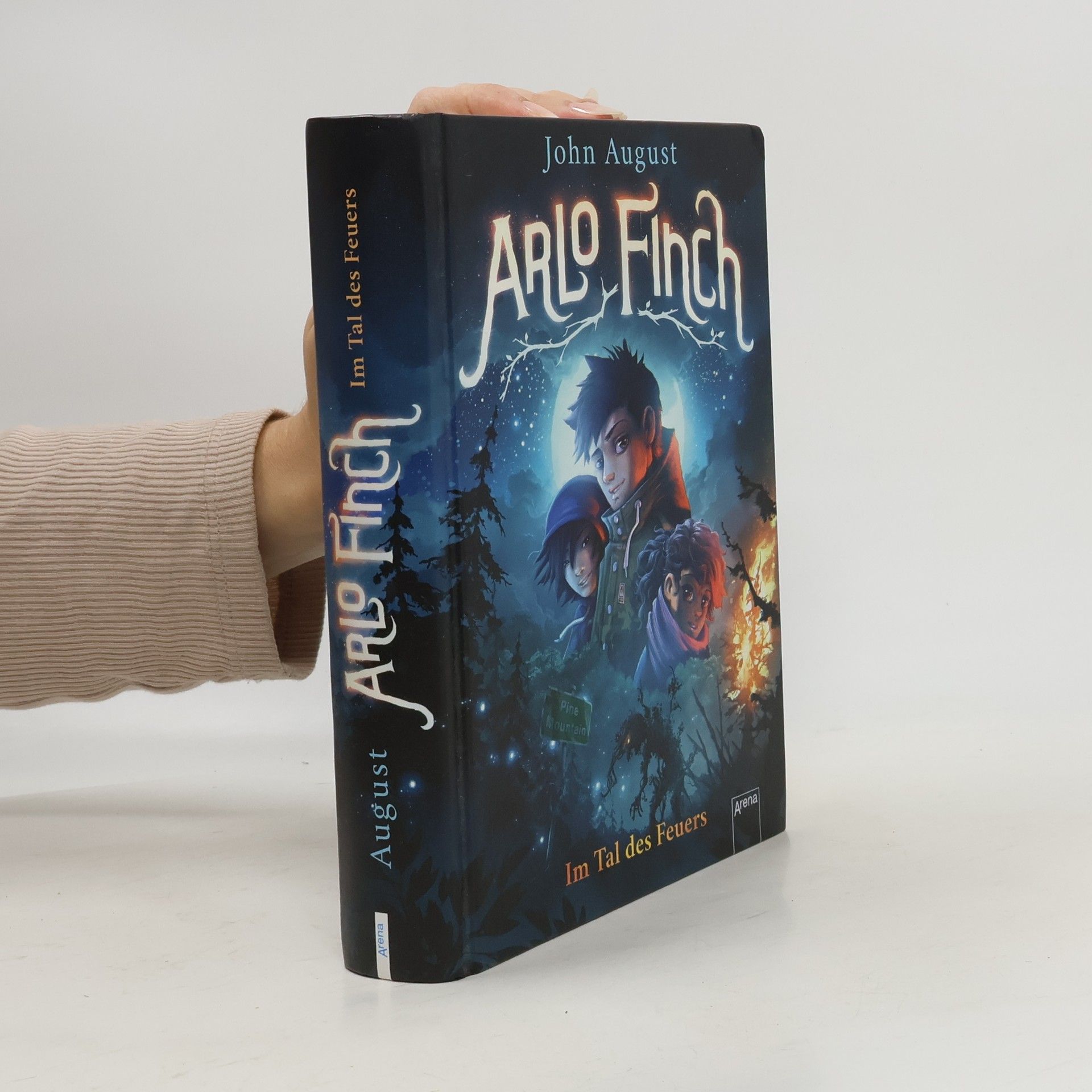 John August Arlo Finch - im Tal des Feuers