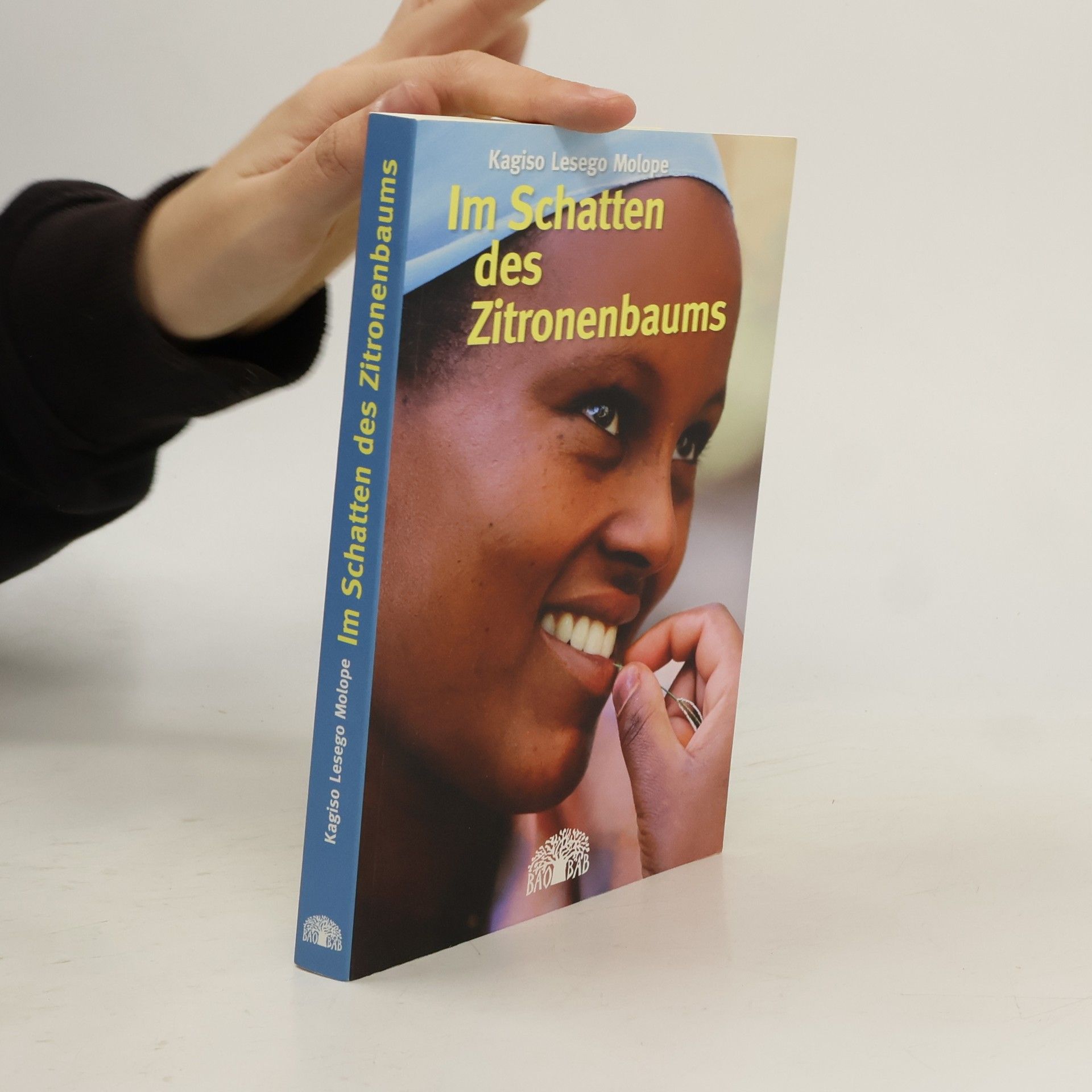 Kagiso Lesego Molope Im Schatten des Zitronenbaums