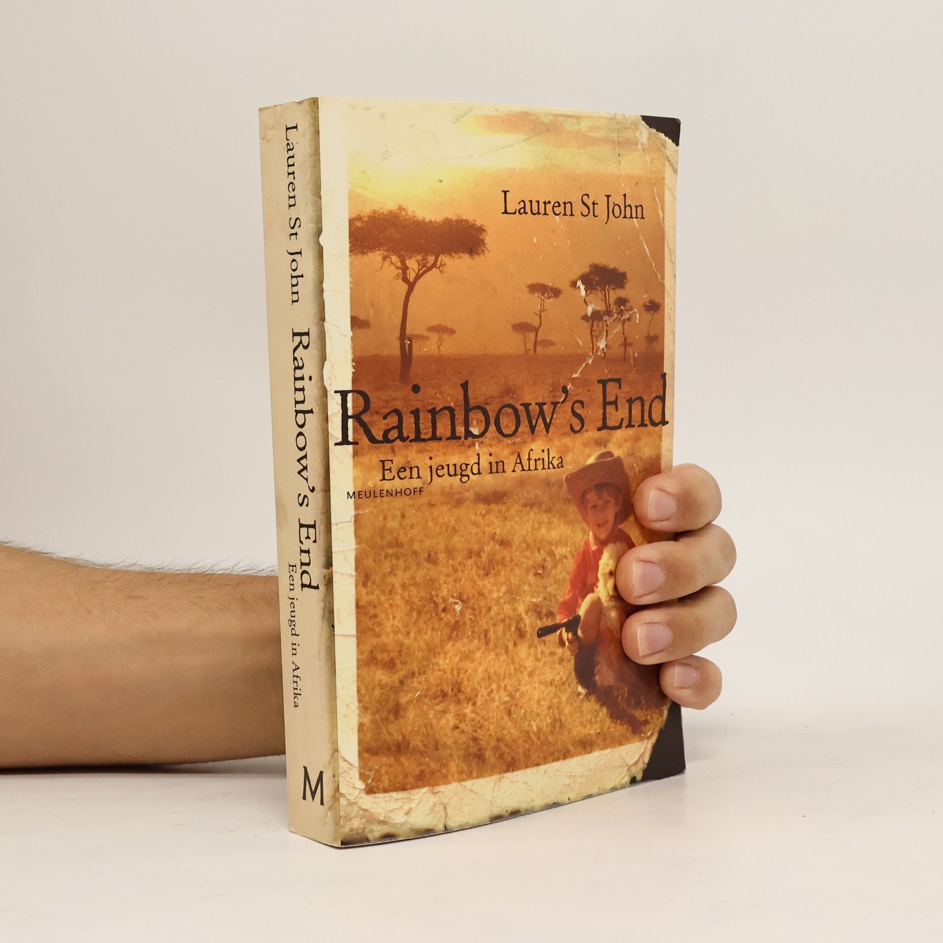 Lauren St. John Rainbow's End: Een jeugd in Afrika