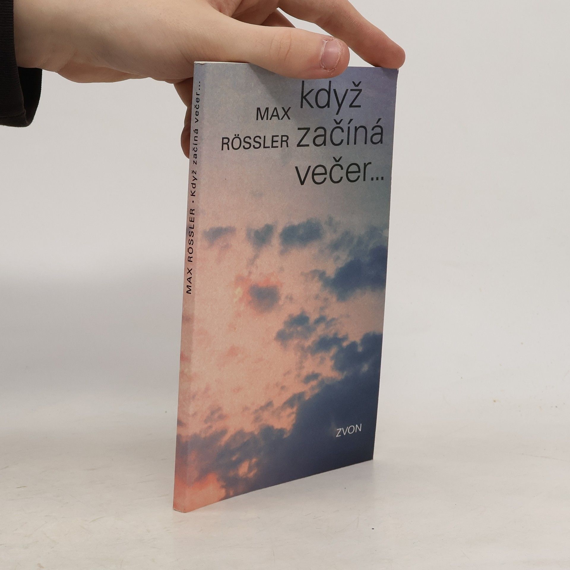 Když začíná večer...