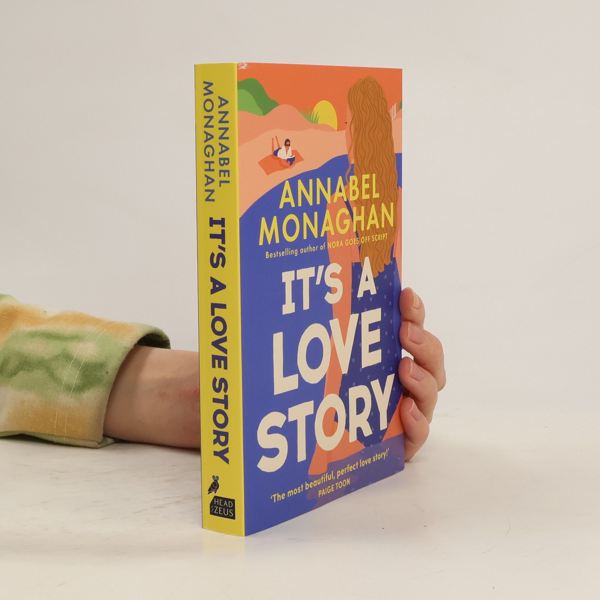 Annabel Monaghan It's a Love Story