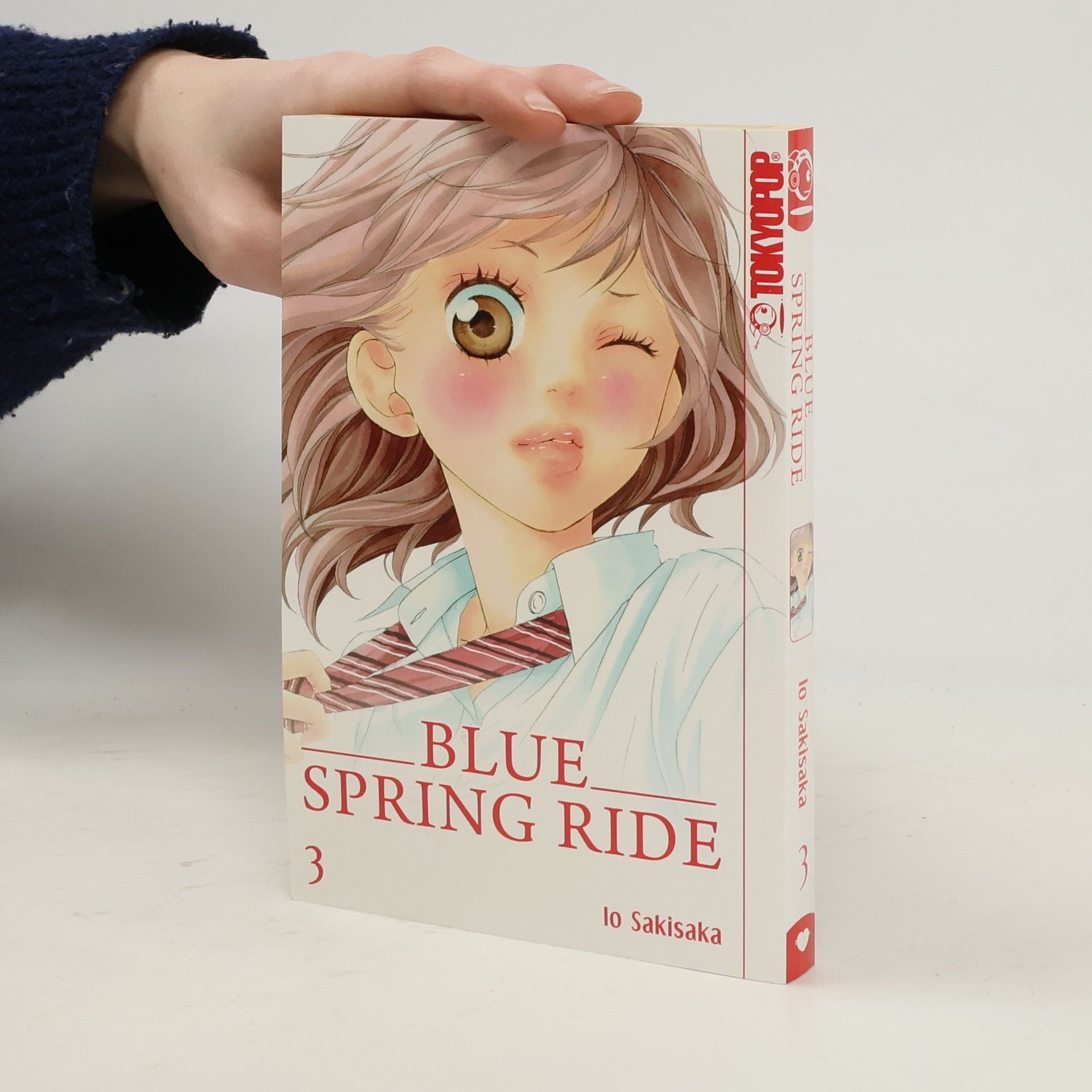 Io Sakisaka Blue spring ride 3