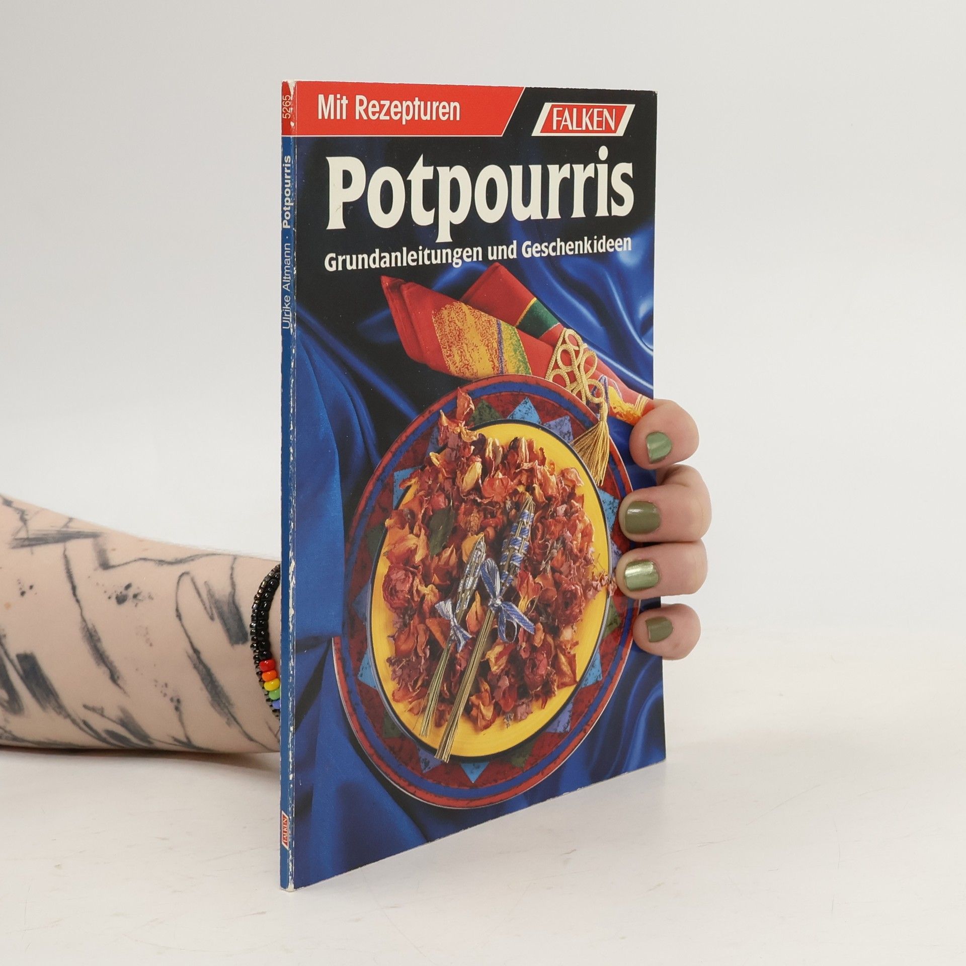 Various authors Potpourris