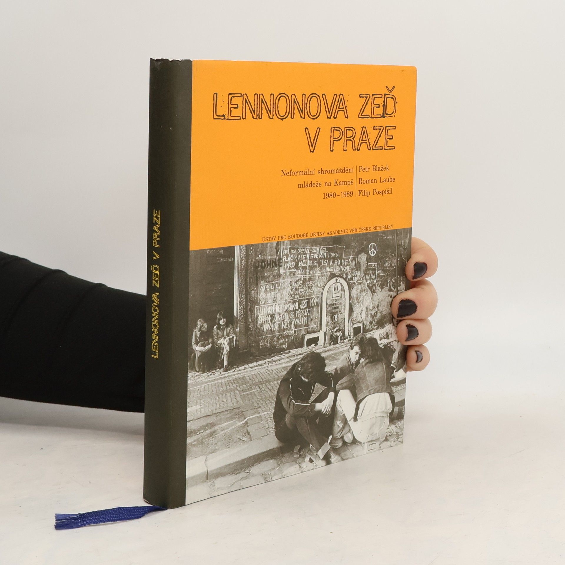 Lennonova zeď v Praze: Neformální shromáždění mládeže na Kampě 1980-1989
