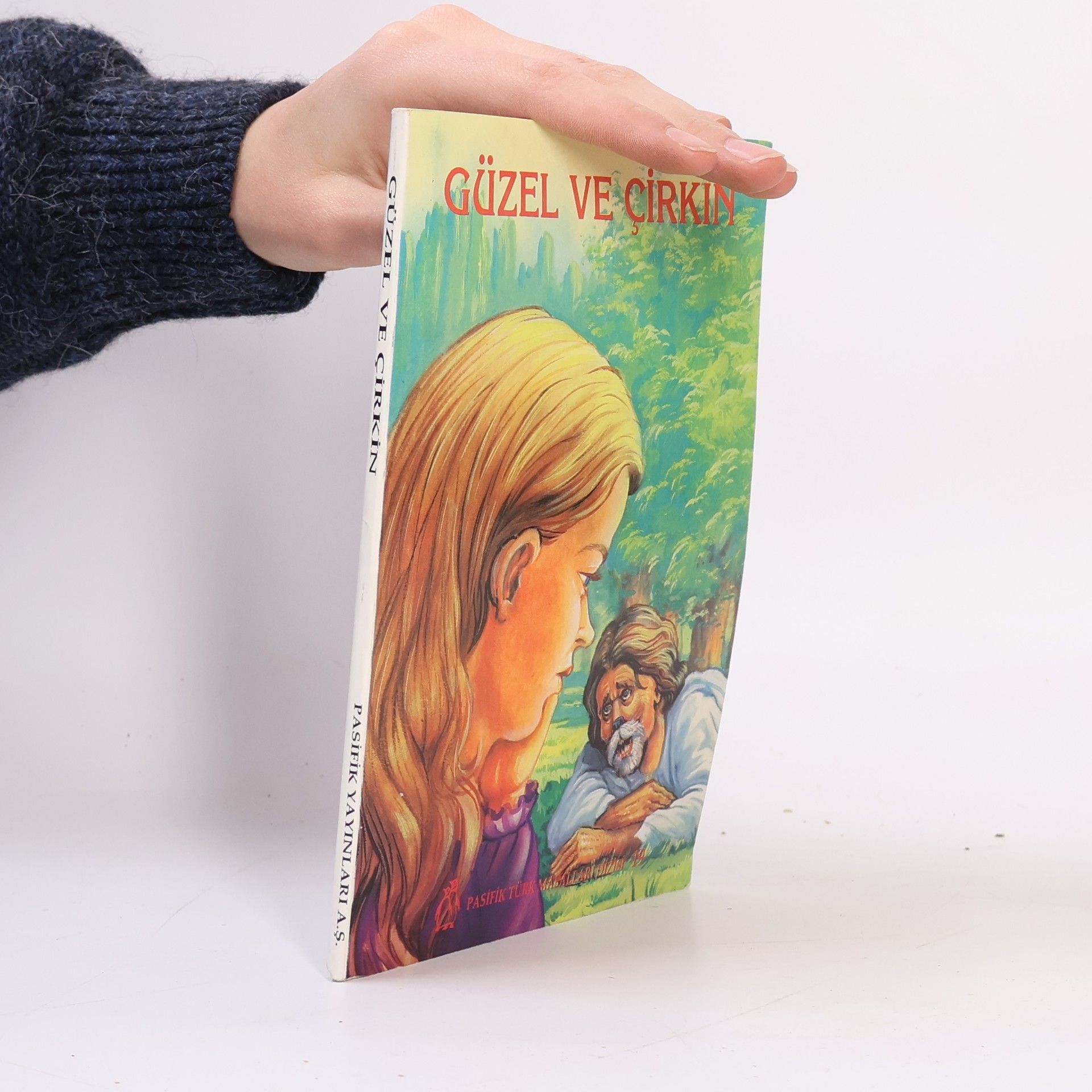 Autores varios Güzel ve Çirkin