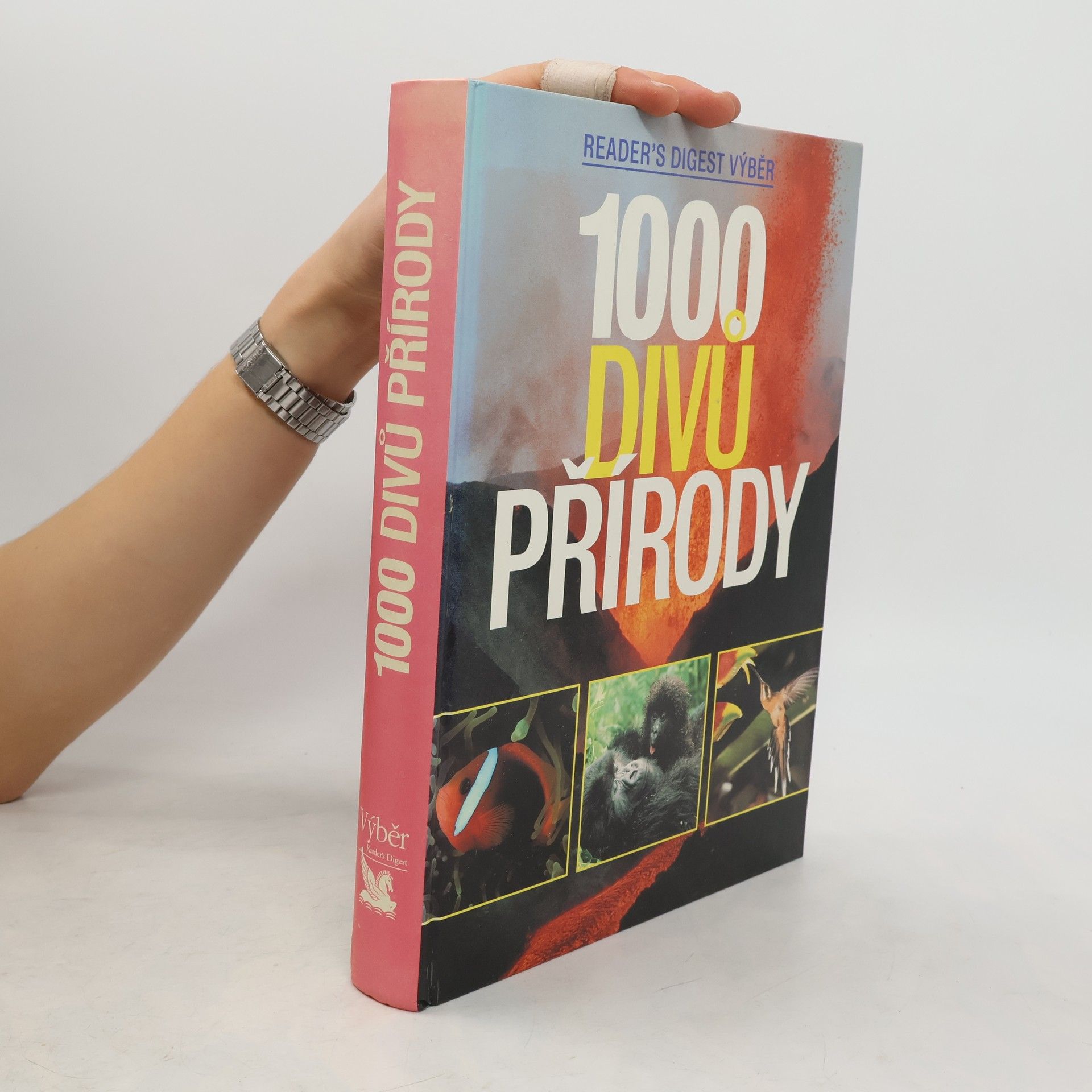 Collectif d'auteurs 1000 divů přírody