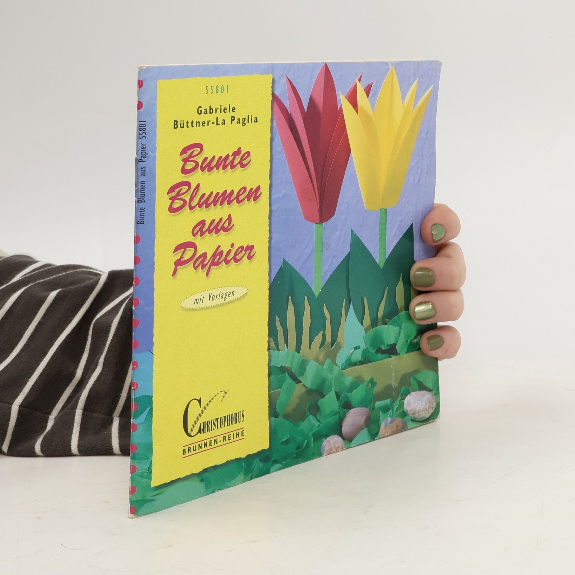 Gabriele Büttner-La Paglia Brunnen-Reihe: Bunte Blumen aus Papier