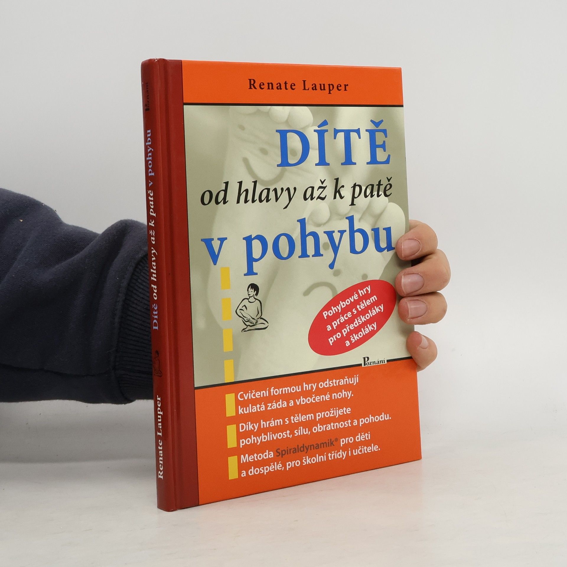 Dítě od hlavy až k patě v pohybu