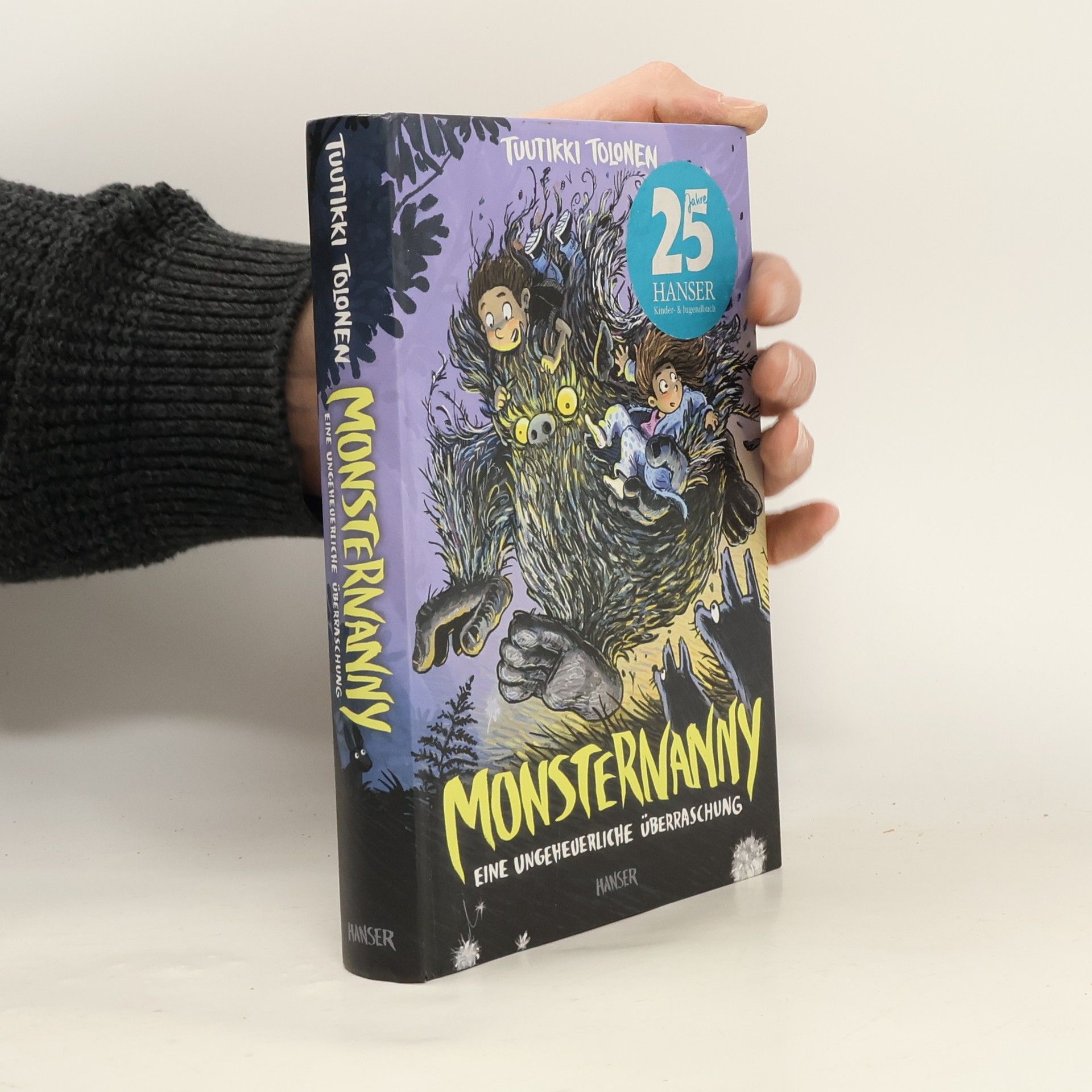 Monsternanny. Eine ungeheuerliche Überraschung