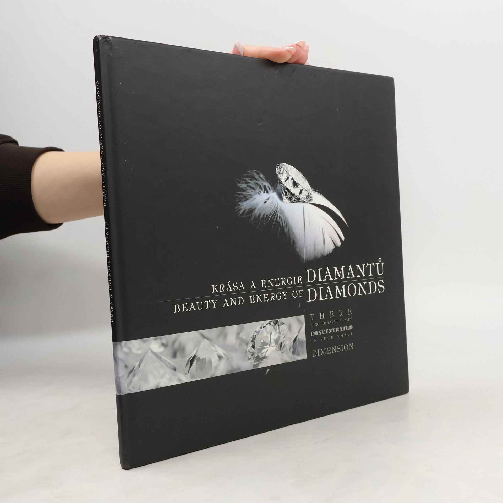 Přemysl Synek Krása a energie diamantů = Beauty and energy of diamonds