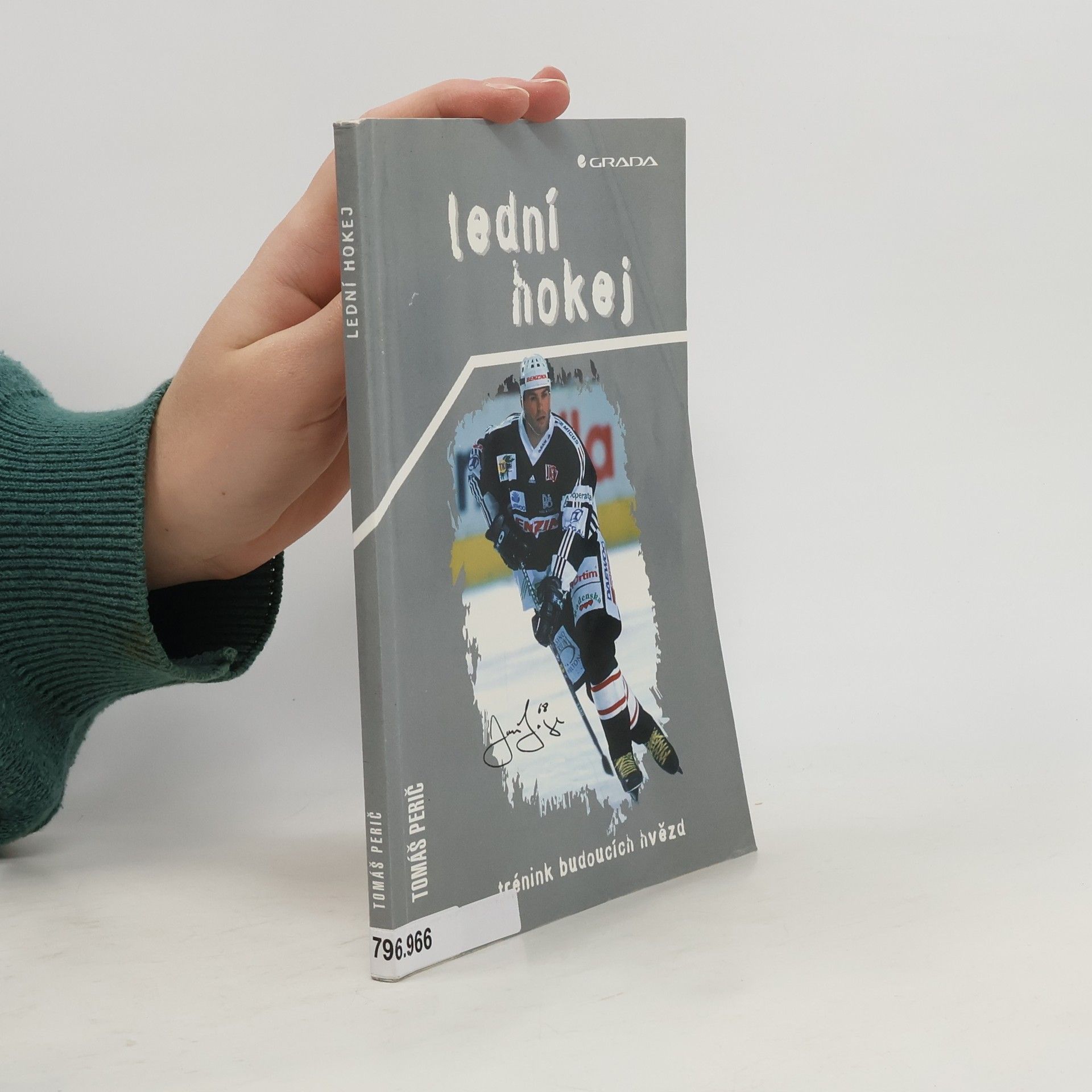 Tomáš Perič Lední hokej. Trénink budoucích hvězd