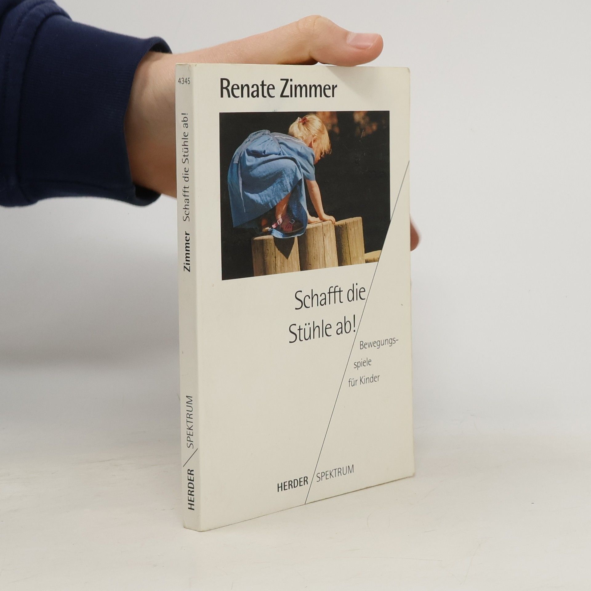 Schafft die Stühle ab!