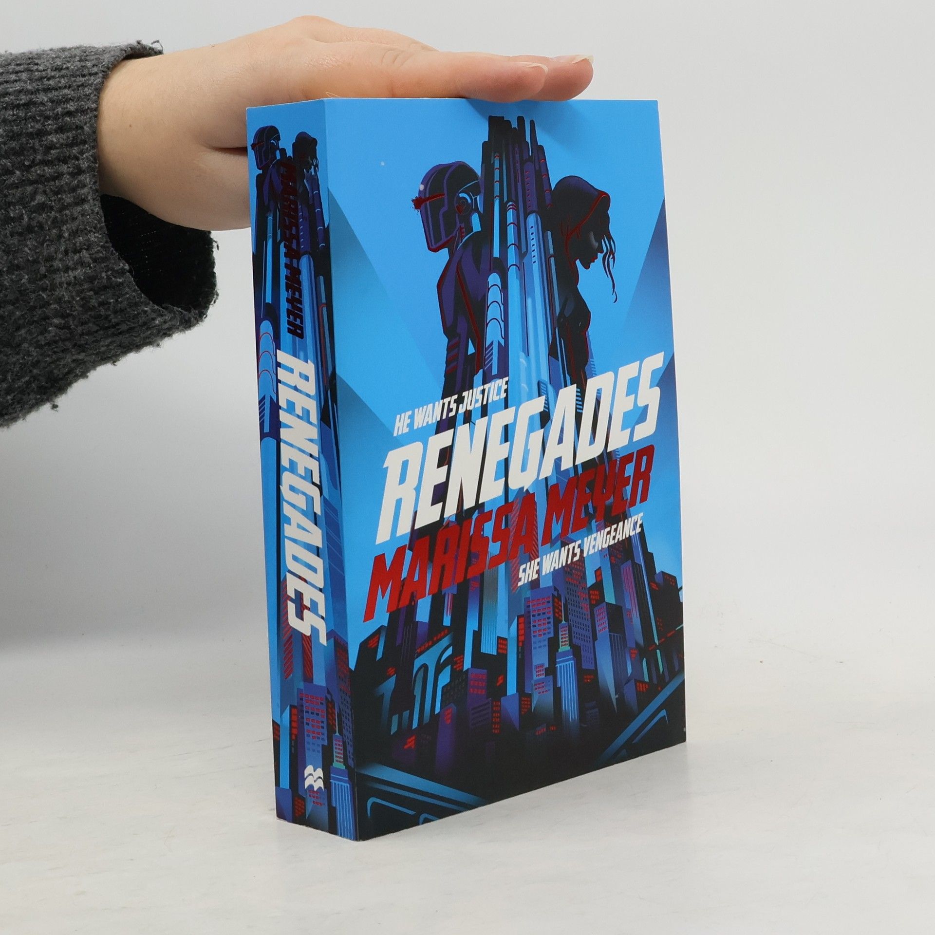 Marissa Meyer Renegades