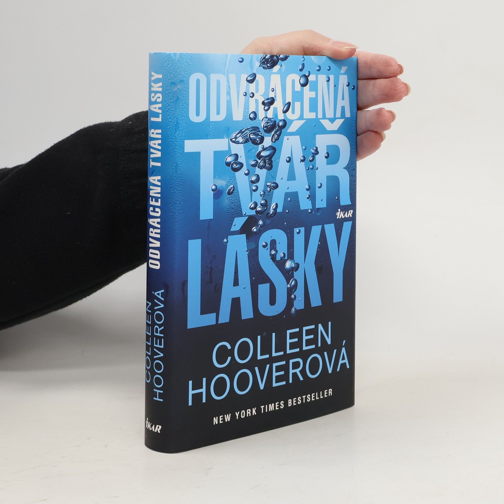 Colleen Hoover Odvrácená tvář lásky
