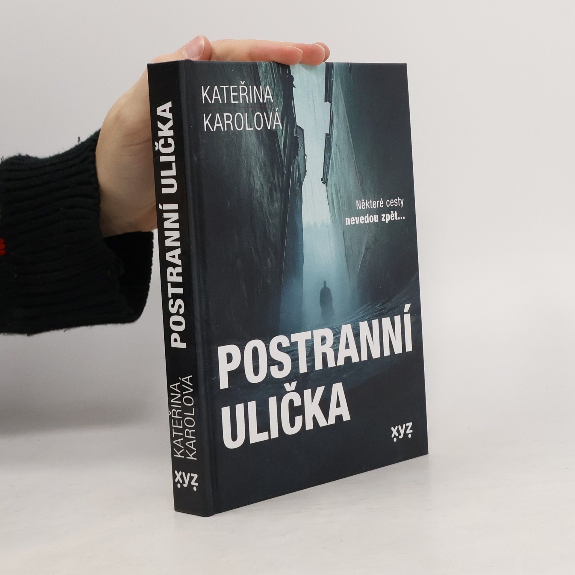 Postranní ulička : některé cesty nevedou zpět...