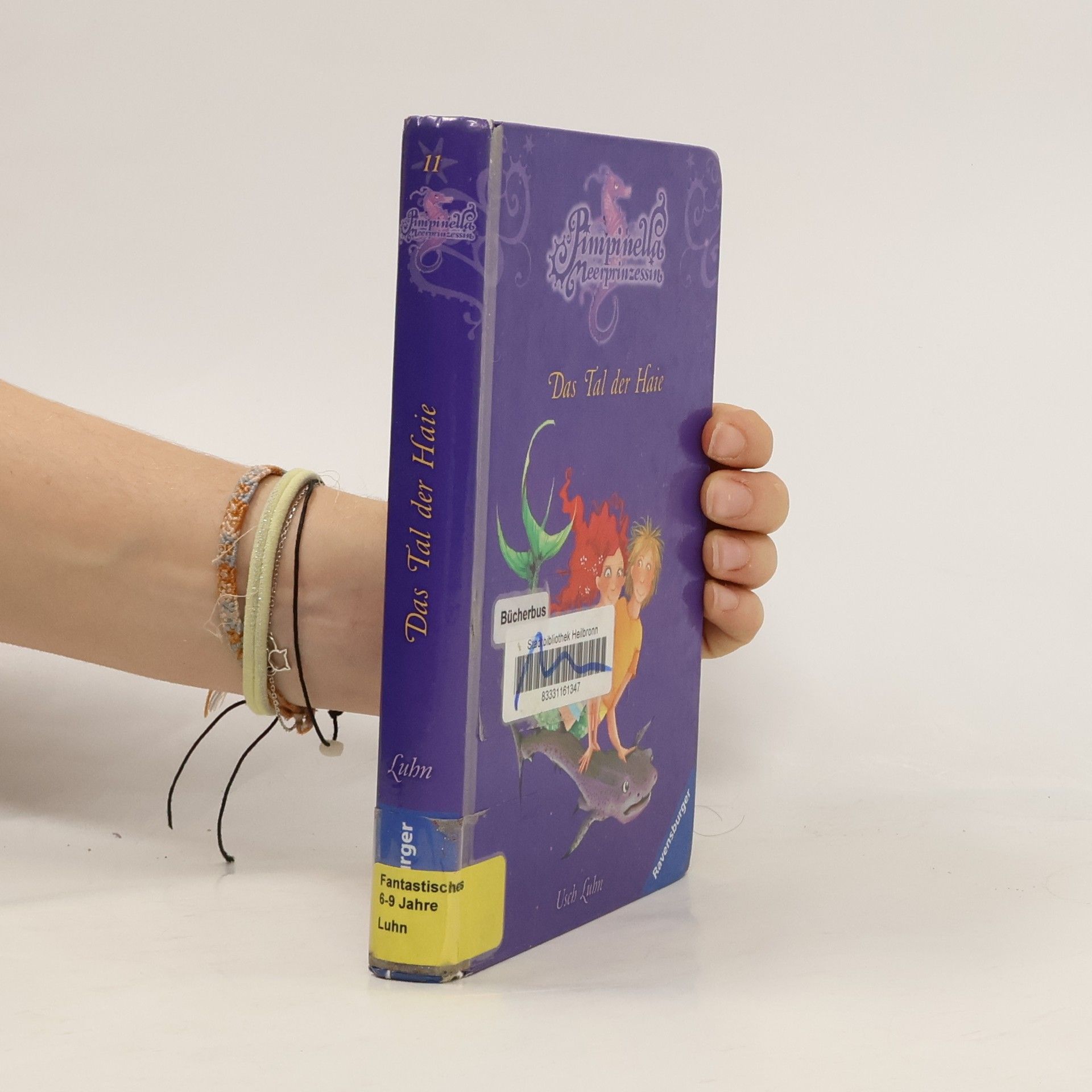 Usch Luhn Pimpinella. Das Tal der Haie