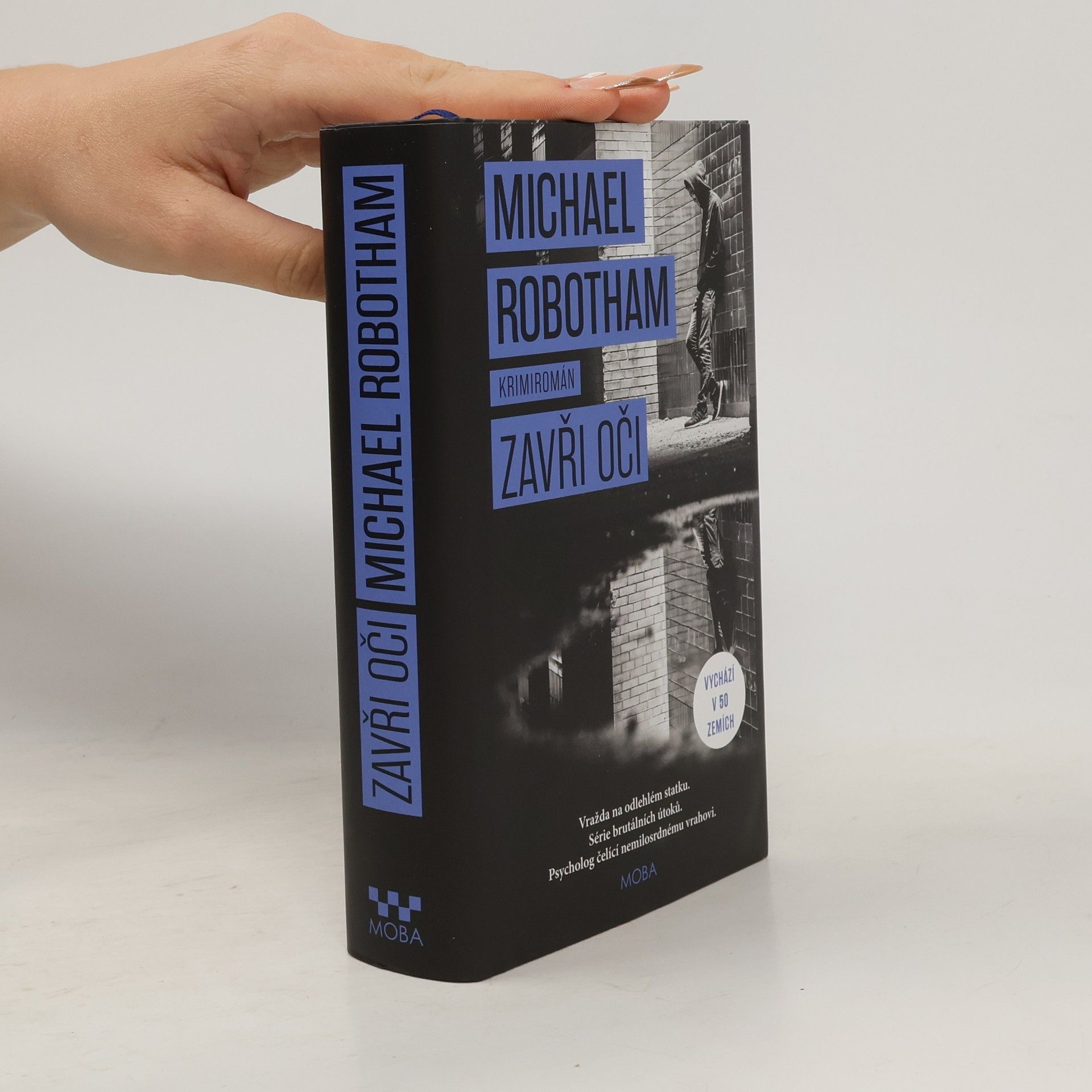 Michael Robotham Zavři oči