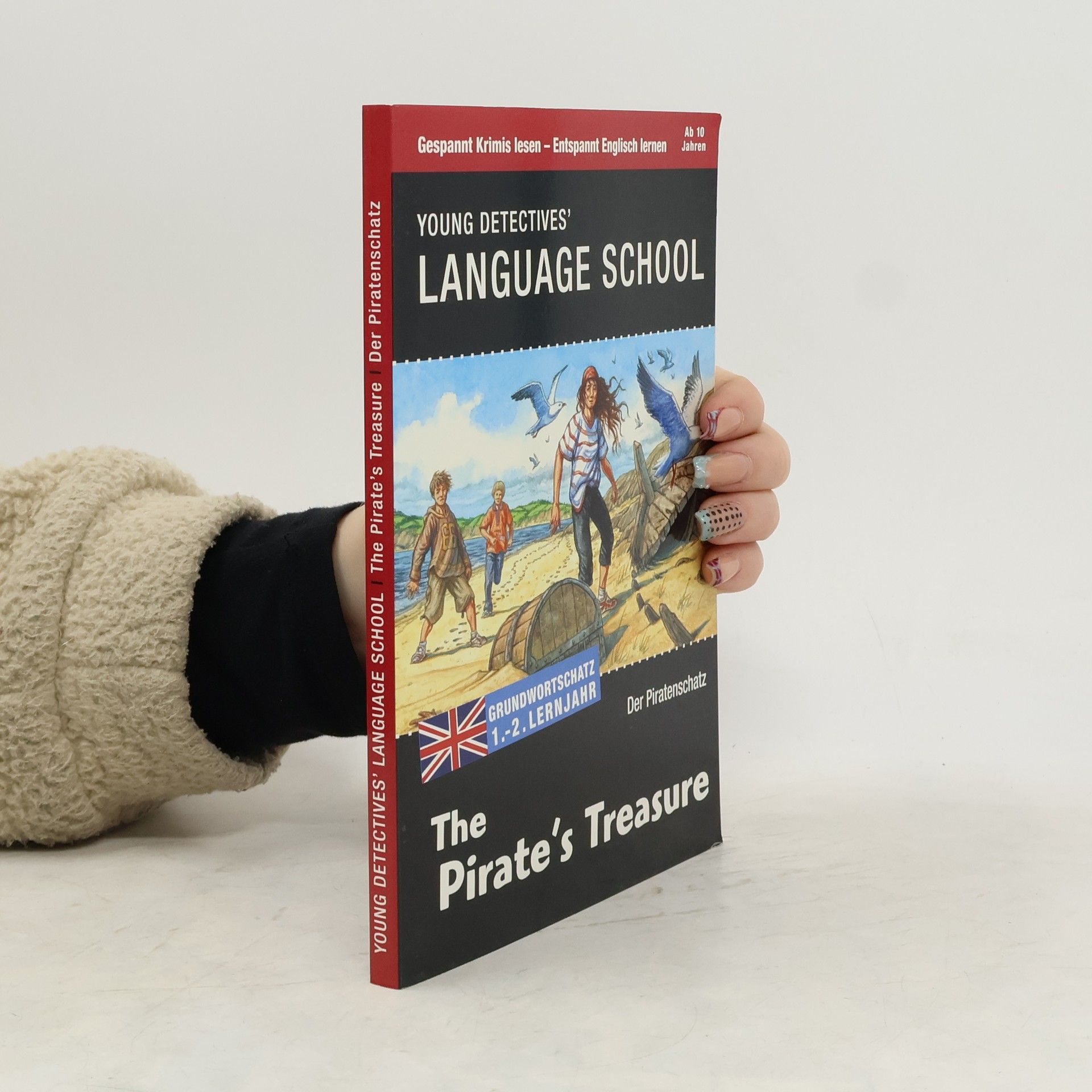 Young Detectives' Language School. The Pirate's Treasure