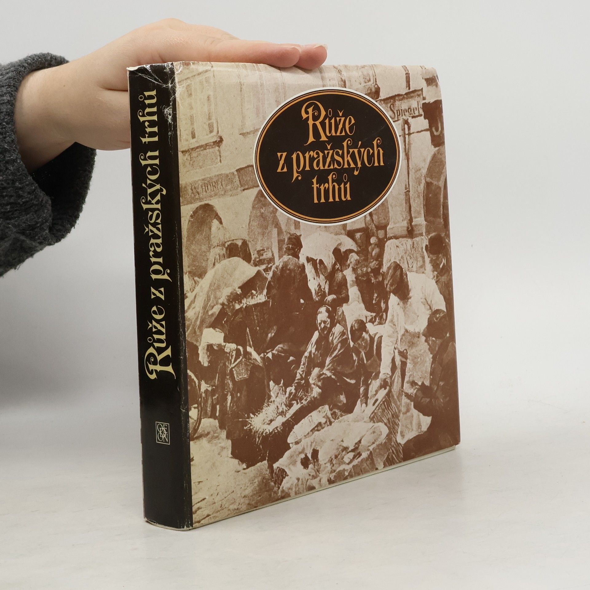 Růže z pražských trhů