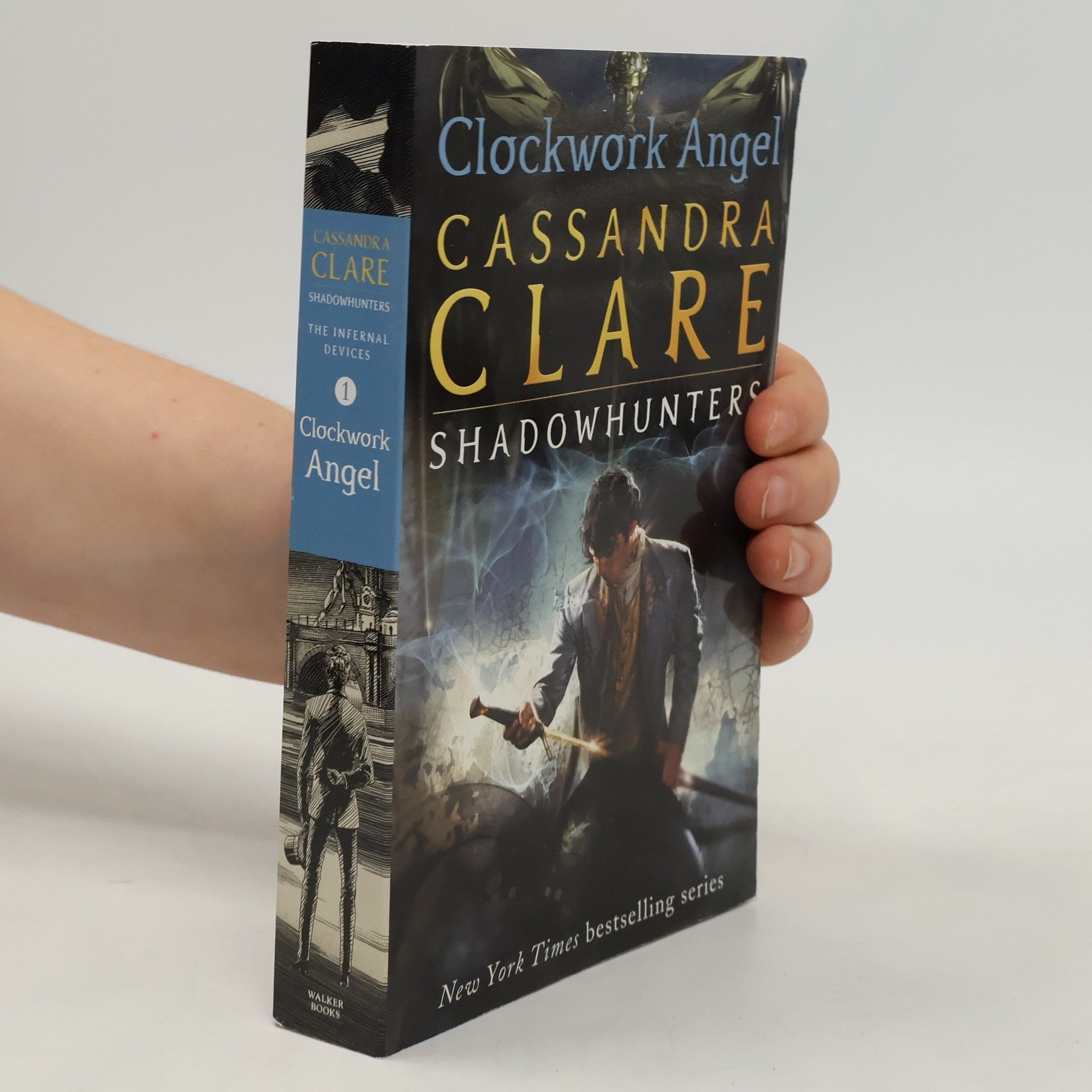 Cassandra Clare Clockwork Angel