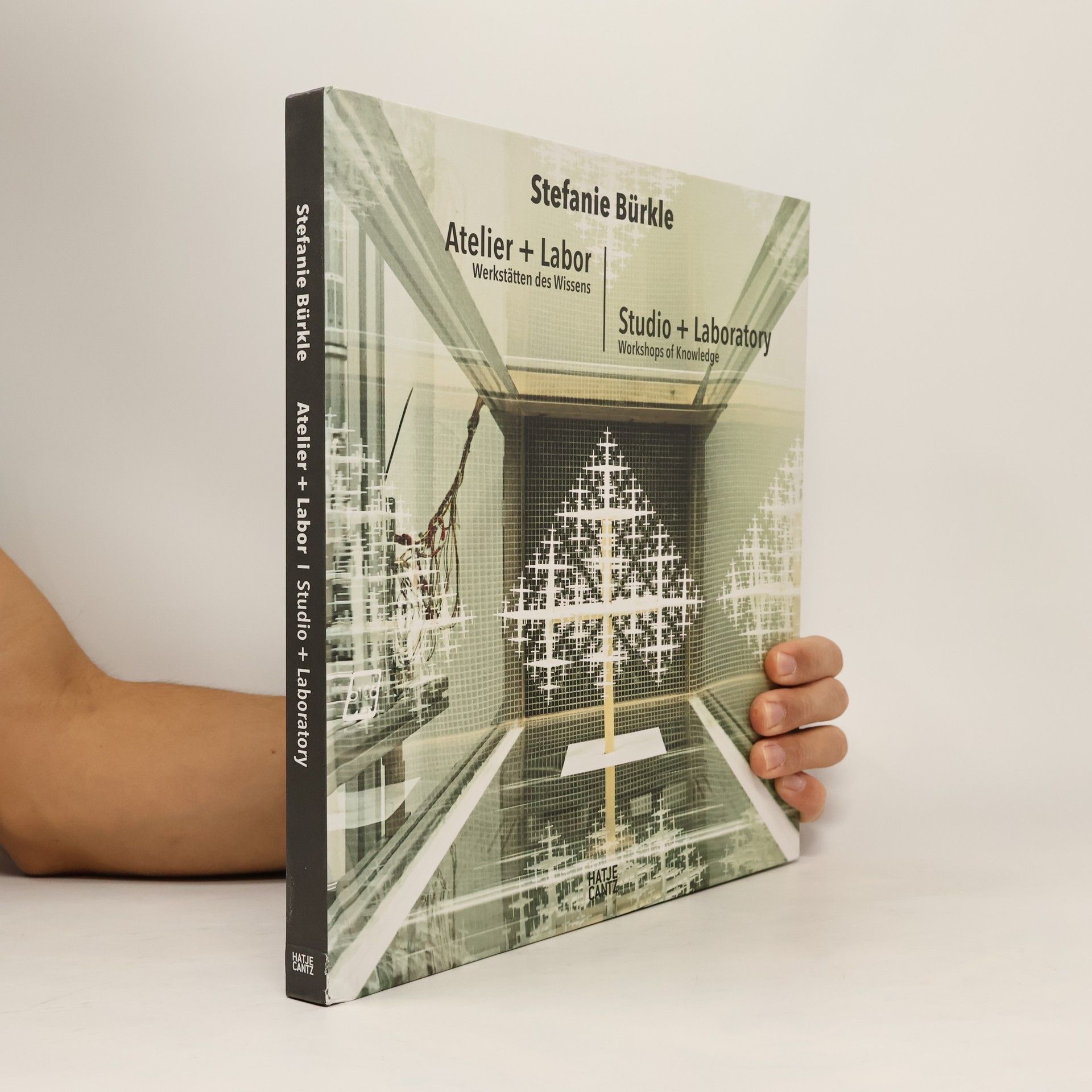 Stefanie Bürkle: Atelier + Labor / Studio + Laboratory