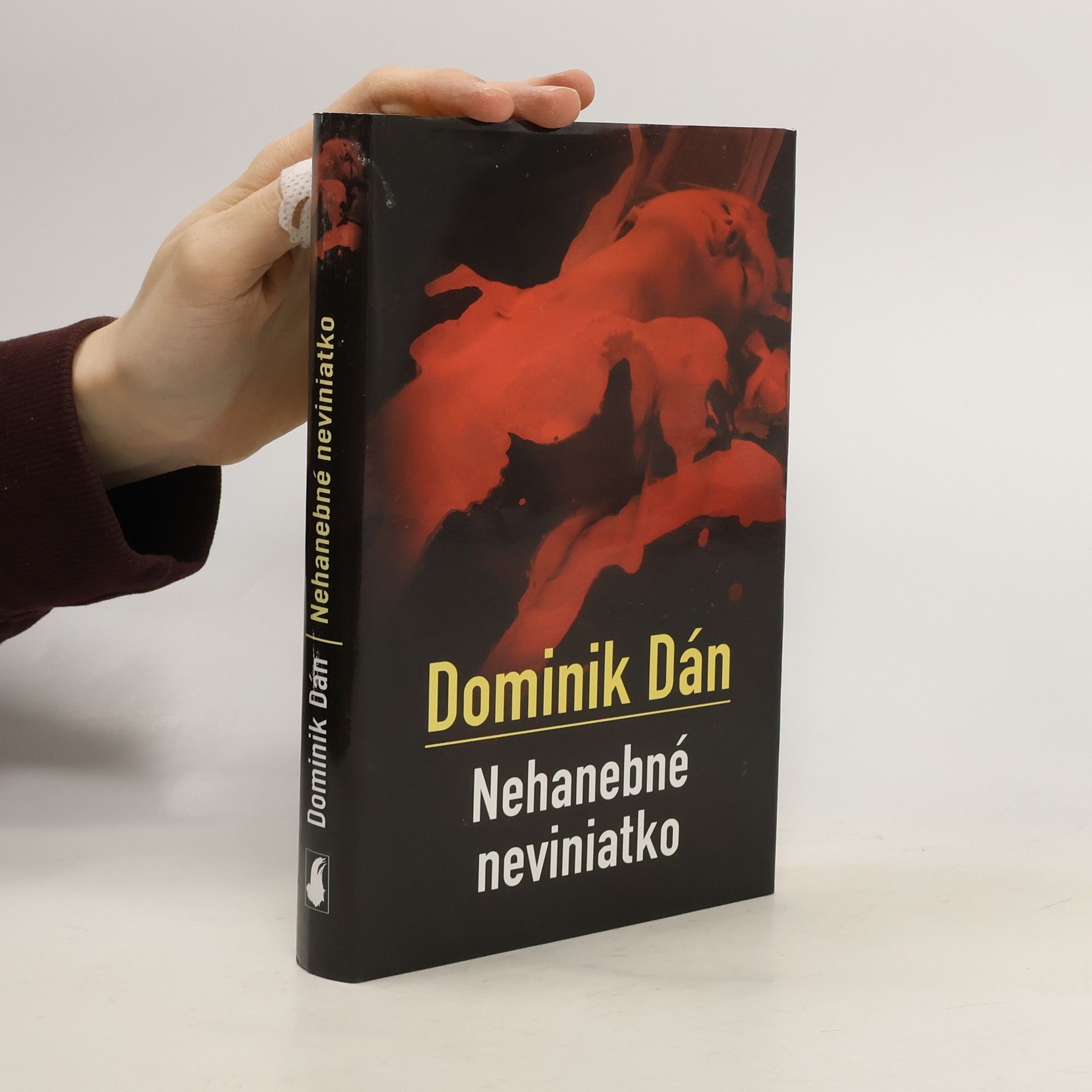Dominik Dán Nehanebné neviniatko
