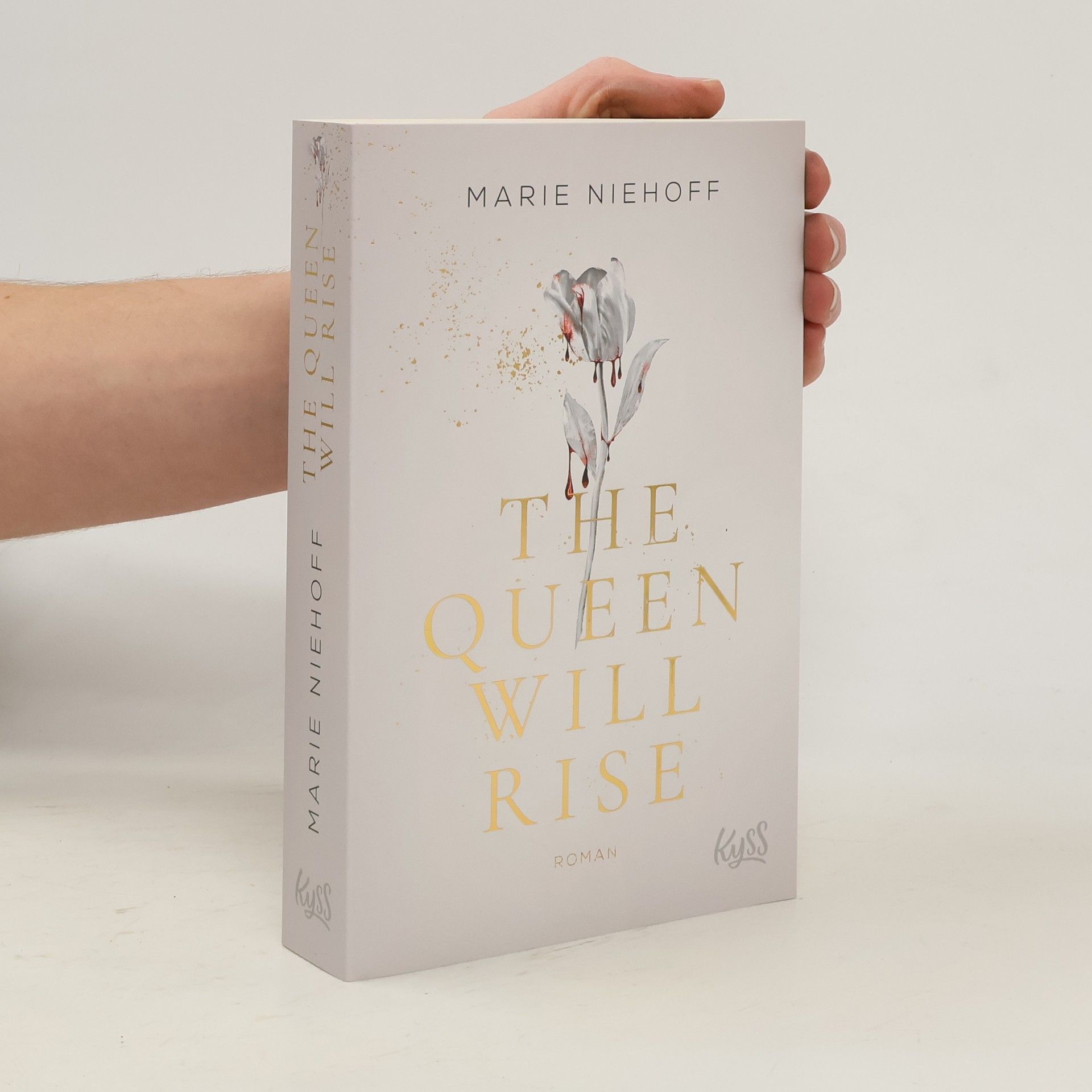 Marie Niehoff The Queen Will Rise